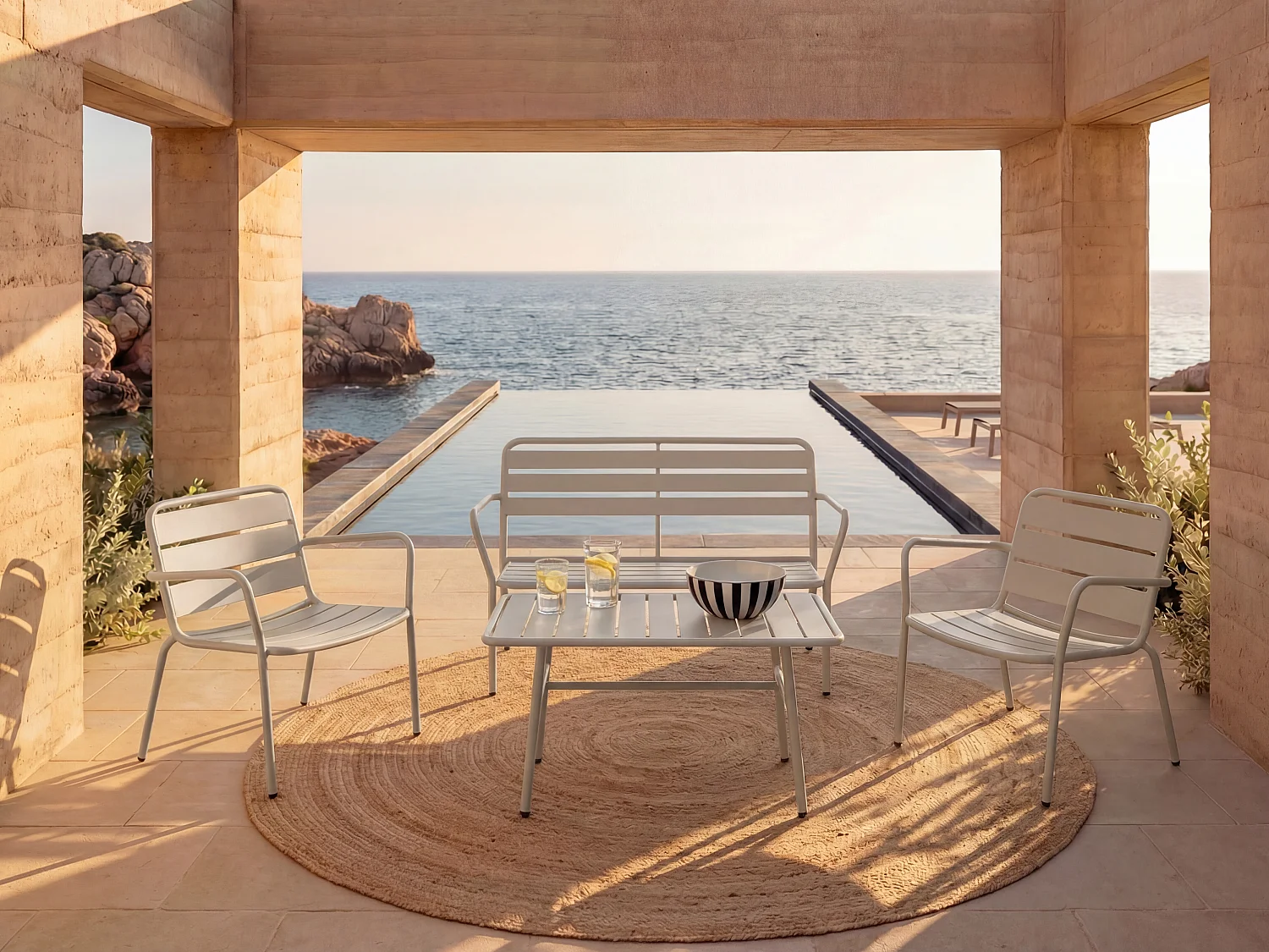 Salon de jardin en métal : un banc, 2 fauteuils bas et une table basse - Beige - MIRMANDE de MYLIA