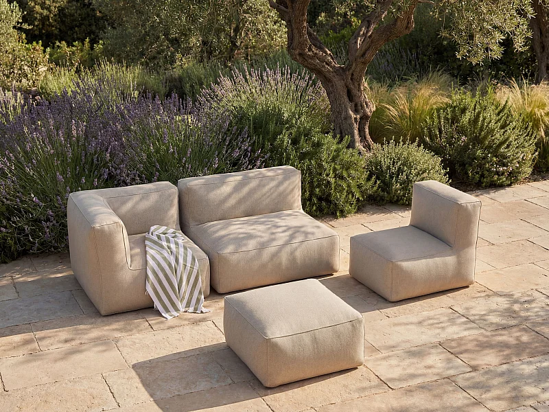 Tuinsalon van bouclé stof voor 5 personen: 1 zitbank, 1 fauteuil, 1 hoek en 1 poef - Beige - NOUMARA van MYLIA