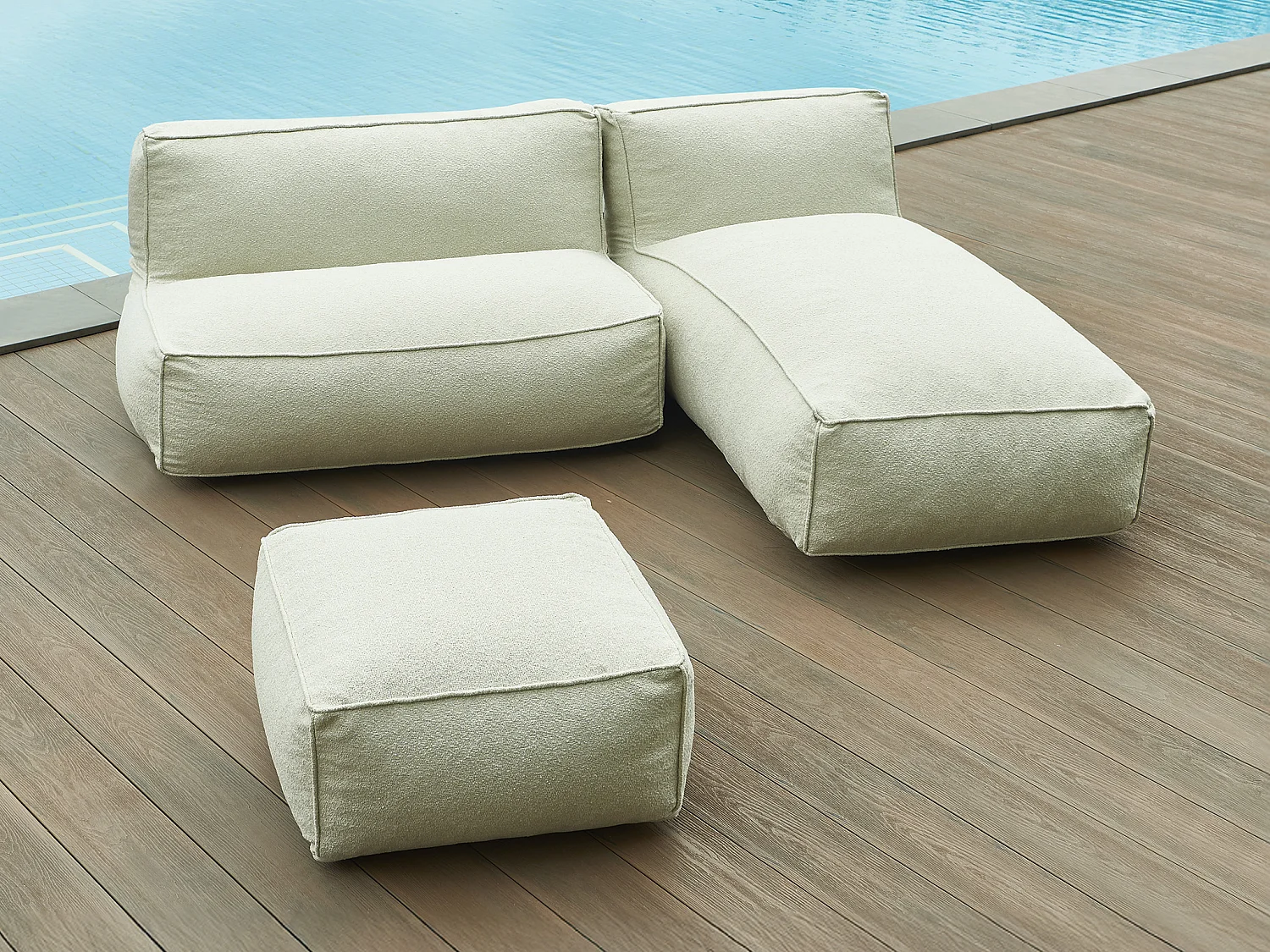 Salon de jardin en tissu bouclette 4 places : 1 canapé, 1 méridienne et un pouf - Beige - NOUMARA de MYLIA