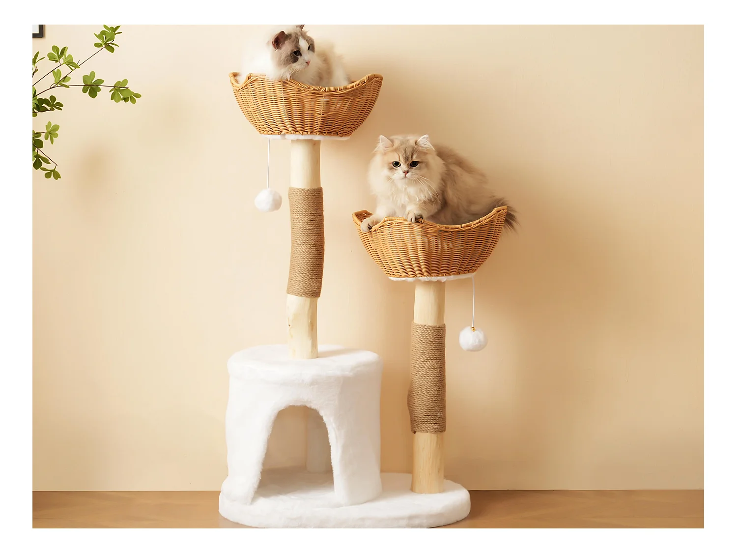 Arbre à chat 60x42x108cm - avec 1 grotte et 2 paniers - avec balle en peluche et coussin épais - naturel + blanc