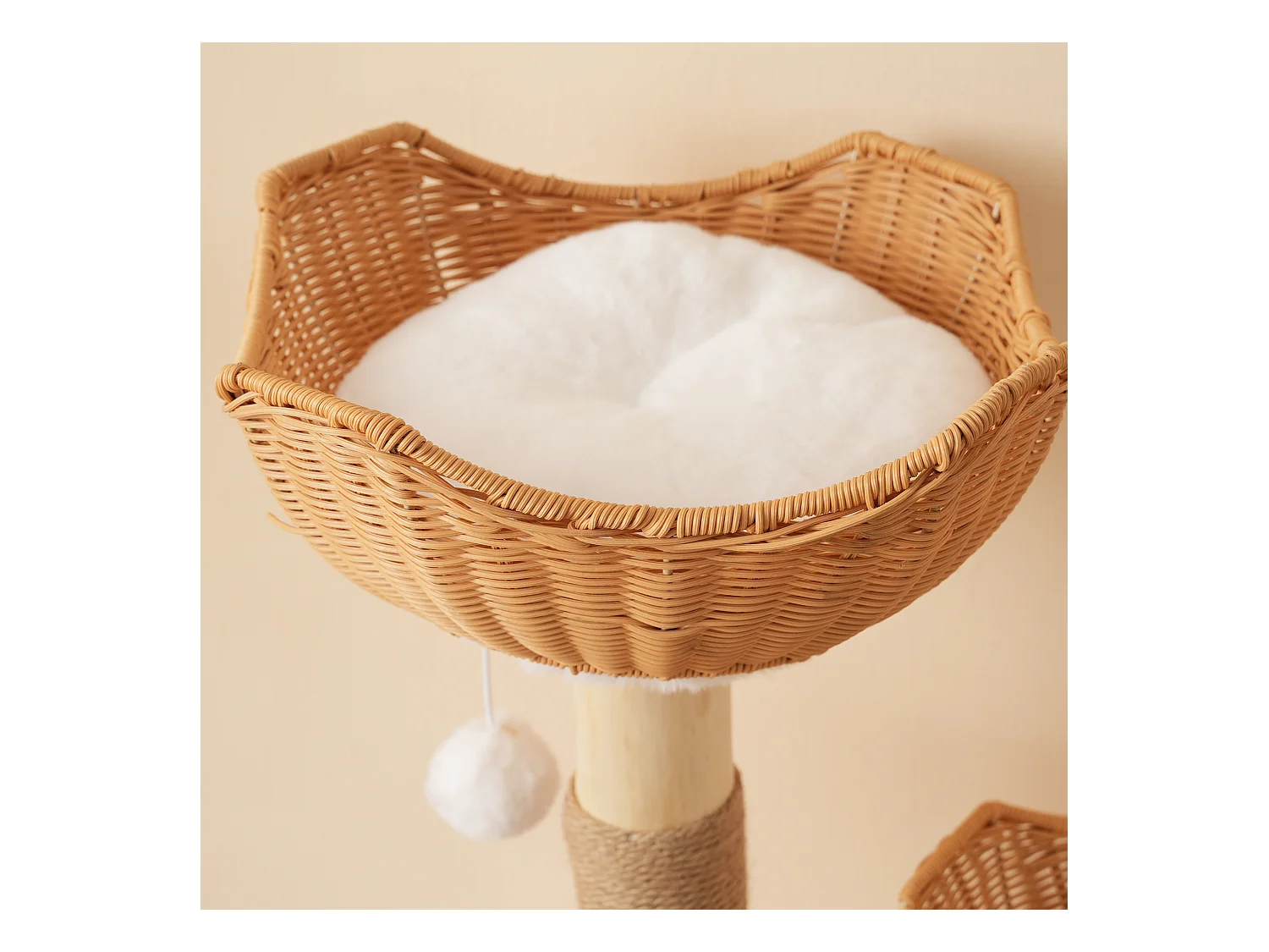 Arbre à chat 60x42x108cm - avec 1 grotte et 2 paniers - avec balle en peluche et coussin épais - naturel + blanc