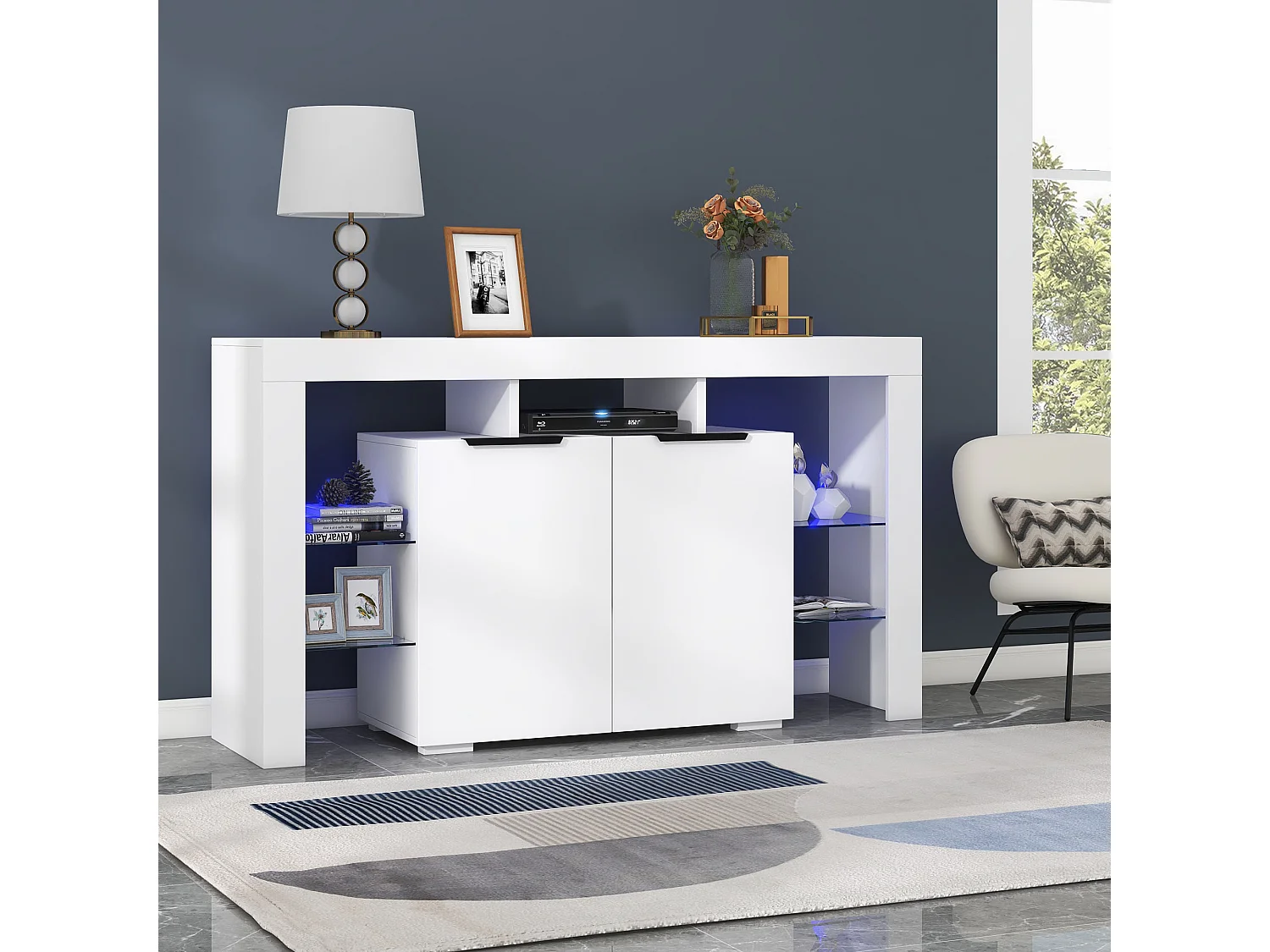 LED eetkamer dressoir met 2 deuren, 4 glazen planken en open opbergruimte - hout - wit (140x40x80 cm)