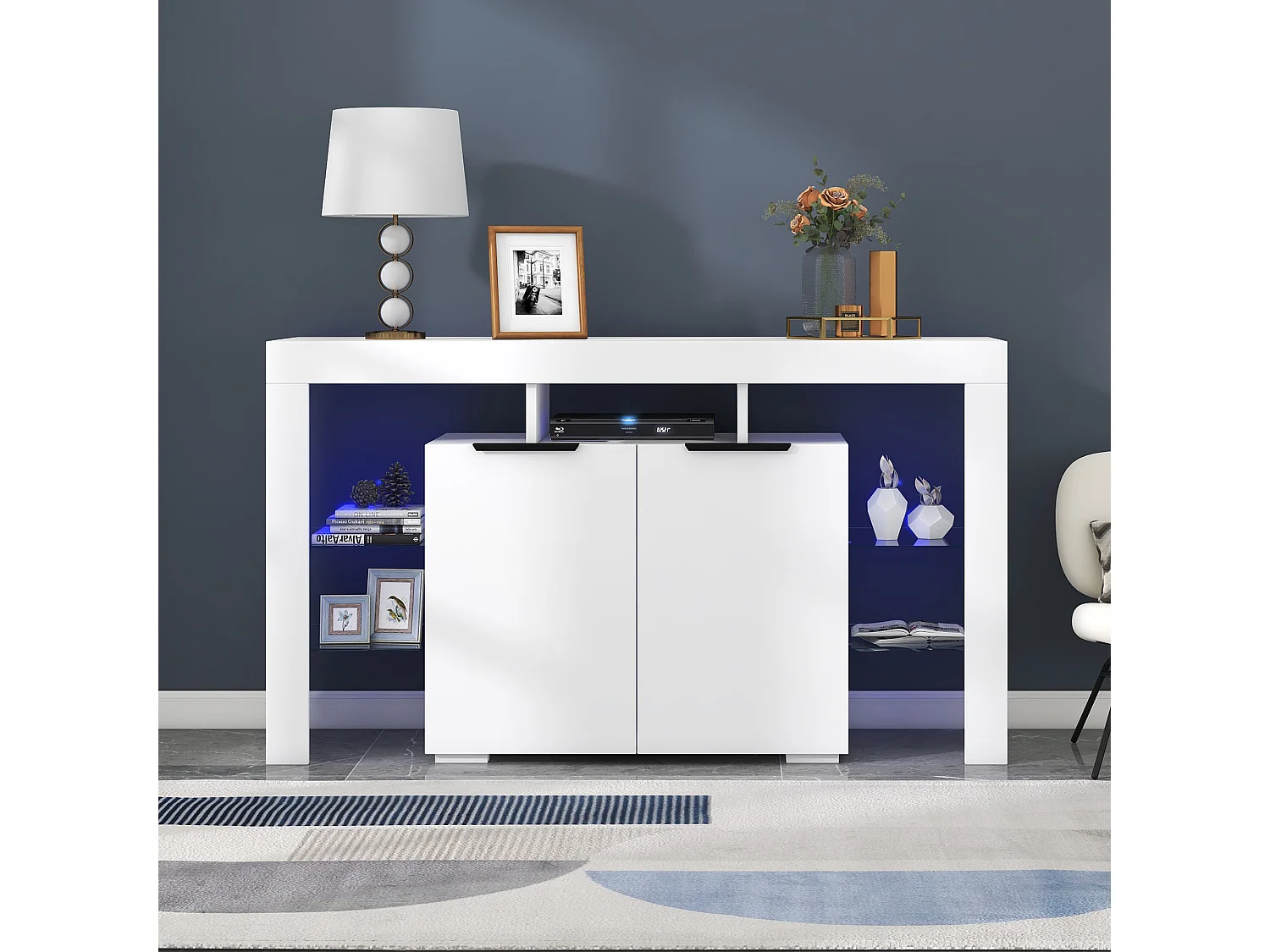 LED eetkamer dressoir met 2 deuren, 4 glazen planken en open opbergruimte - hout - wit (140x40x80 cm)