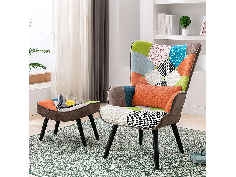 Scandinavische Patchwork Fauteuil met bijbehorende voetenbank, lendenkussen en massief houten poten - Linnen stof in veelkleurig design voor woonkamer of balkon