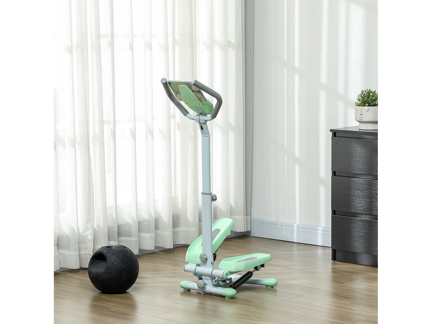 Stepper con manubrio regolabile su 3 livelli in acciaio e abs verde