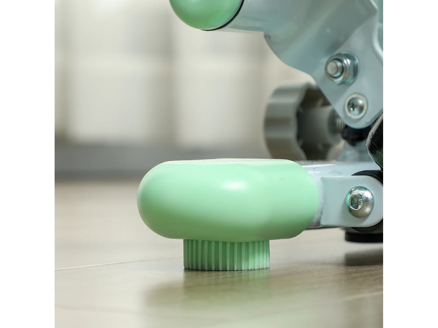 Stepper con manubrio regolabile su 3 livelli in acciaio e abs verde