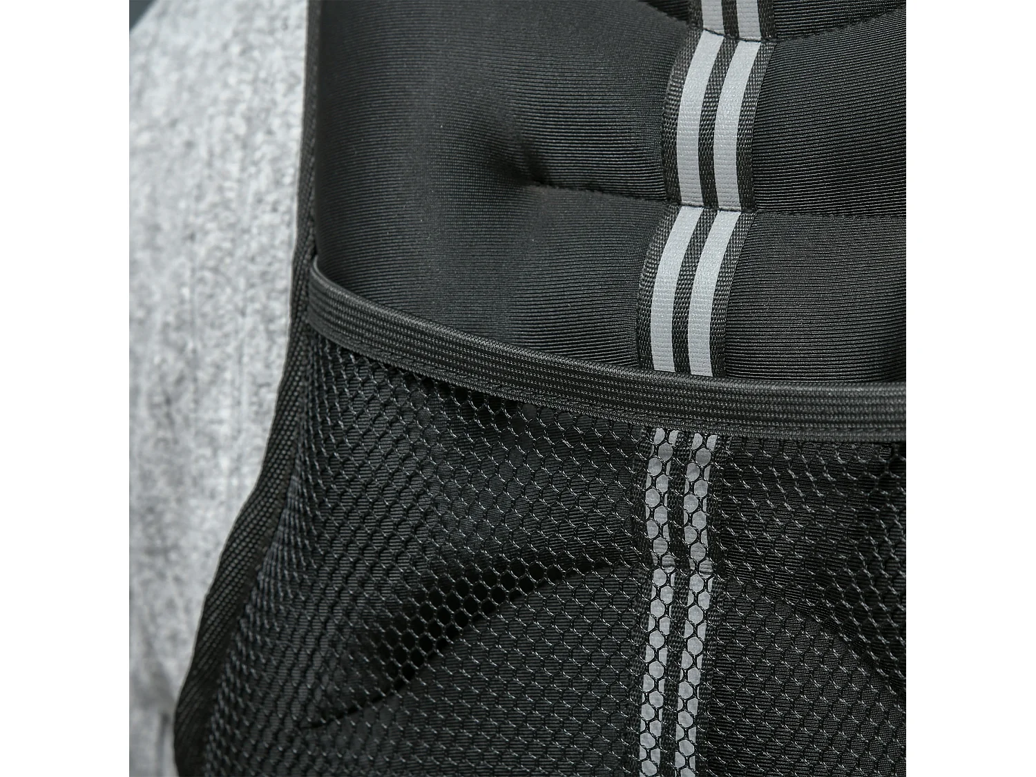 Giubbotto zavorrato 5kg traspirante con tasca portaoggetti nero