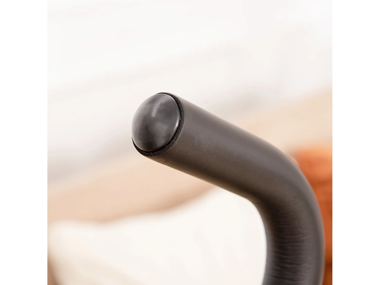 Stepper con monitor lcd, manubrio regolabile ed elastici nero e argento