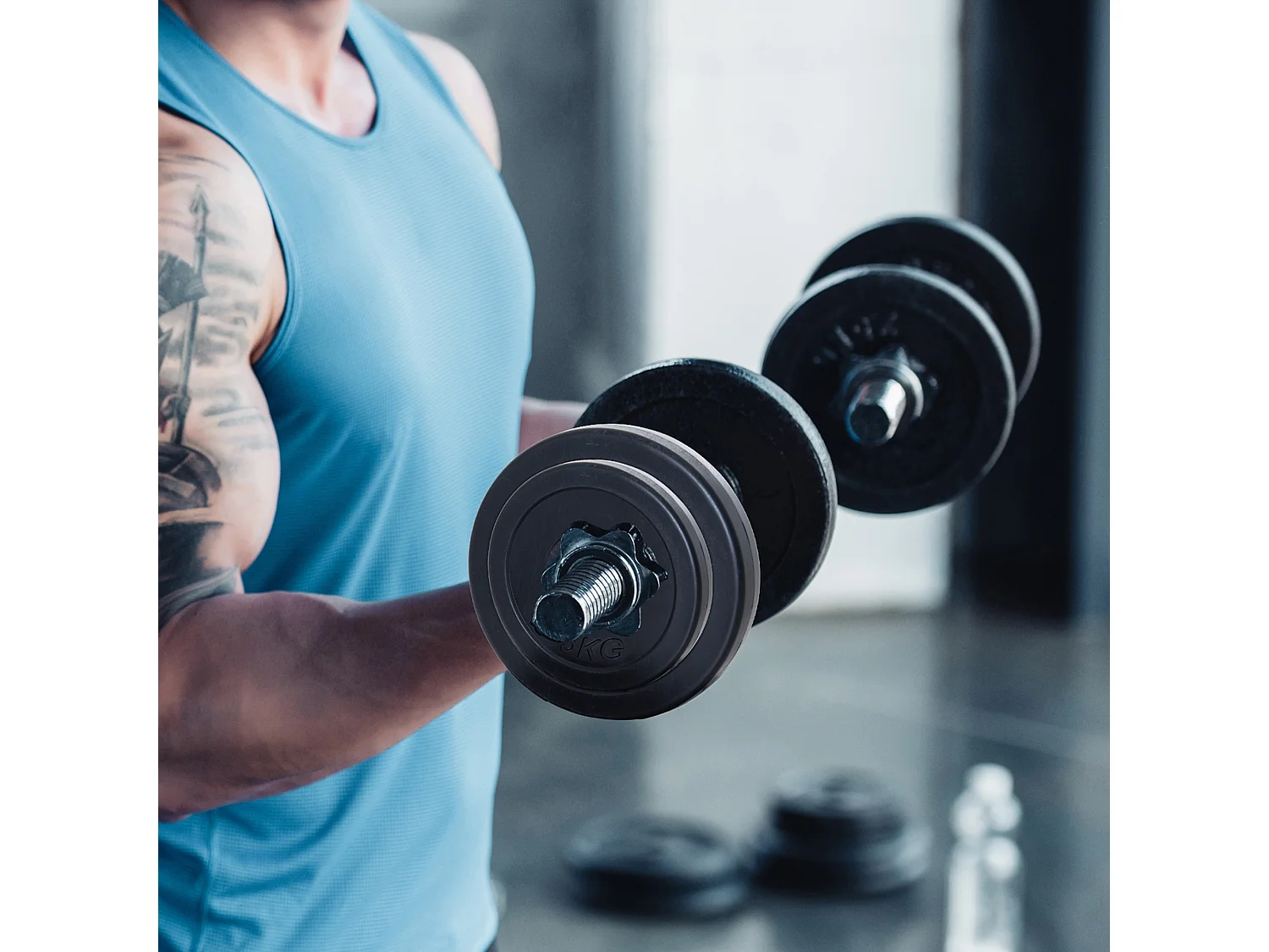 Set 4 dischi pesi per bilanciere peso totale 30kg, 2x5kg e 2x10kg, nero