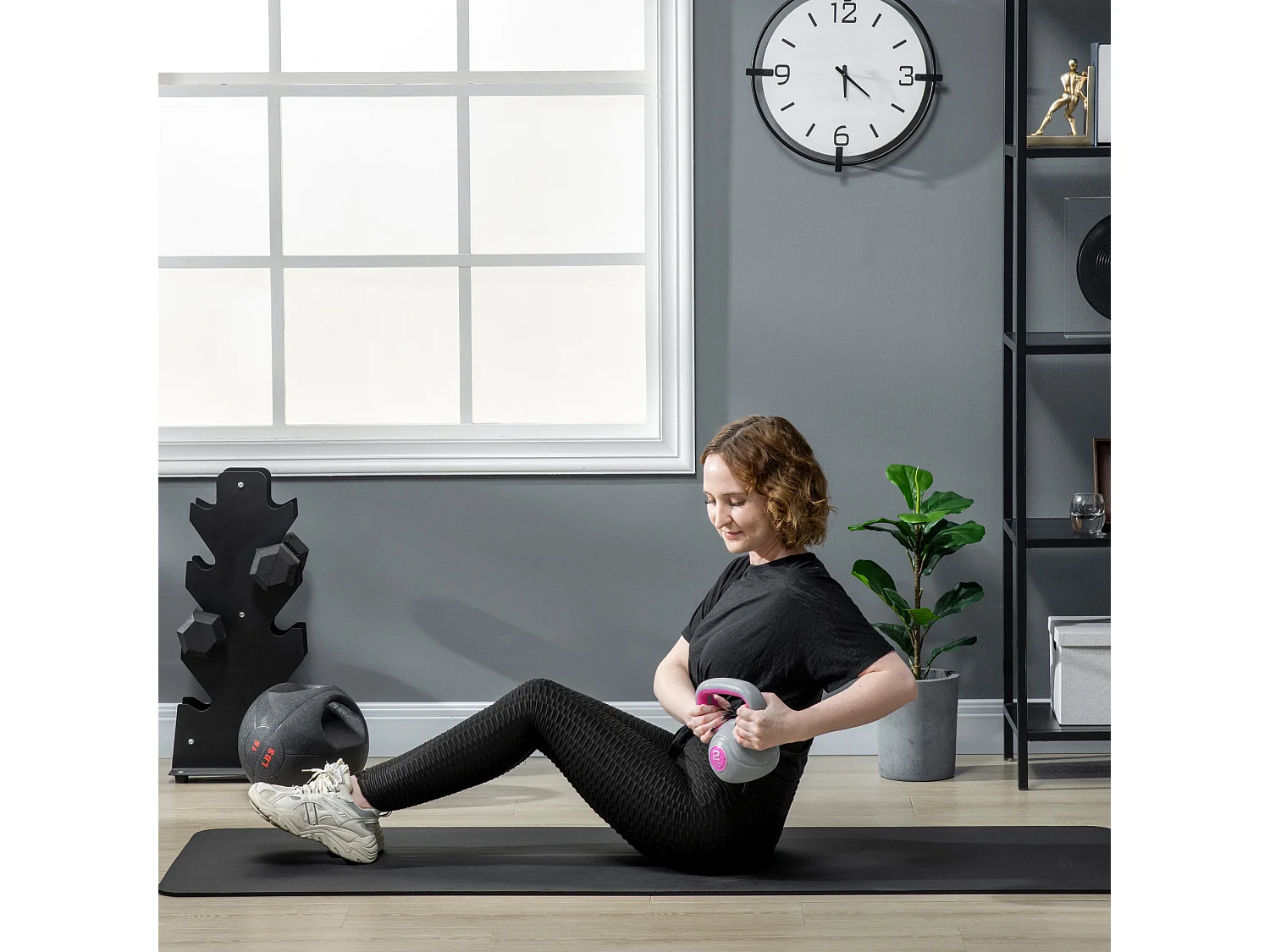 Kettlebell 2kg in pu e sabbia con base piatta e impugnatura rosa