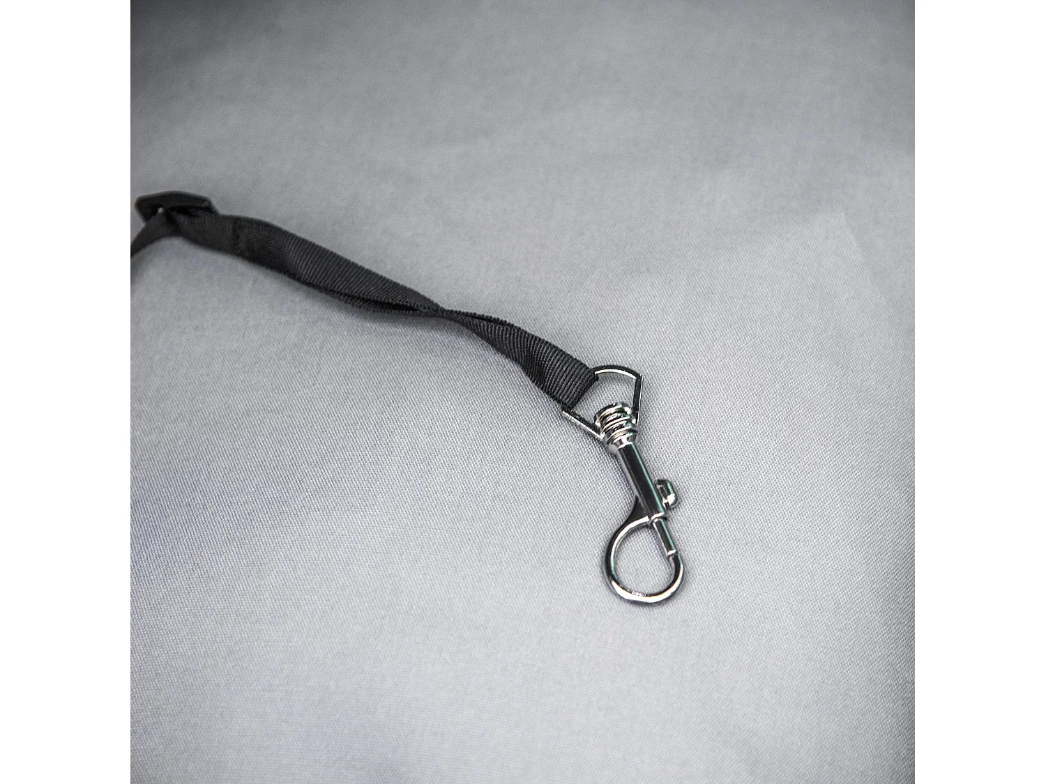 Seggiolino auto per cani piccoli sfoderabile con cinghie di sicurezza