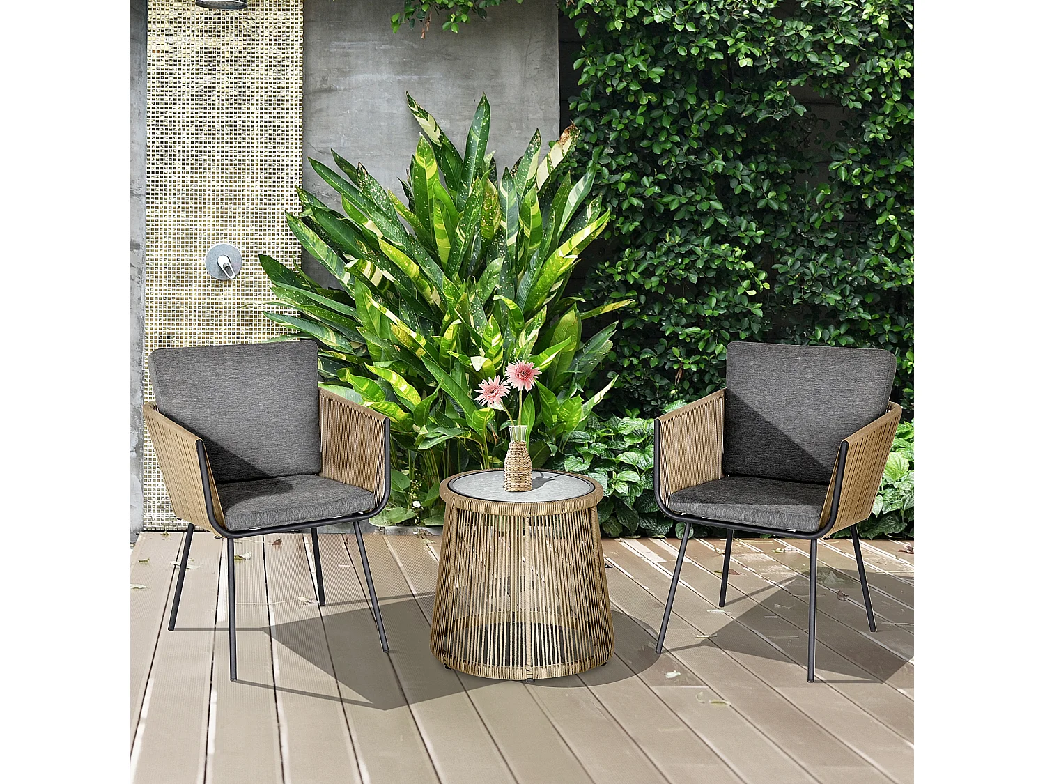 Set tavolino e sedie da giardino stile boho cachi e grigio