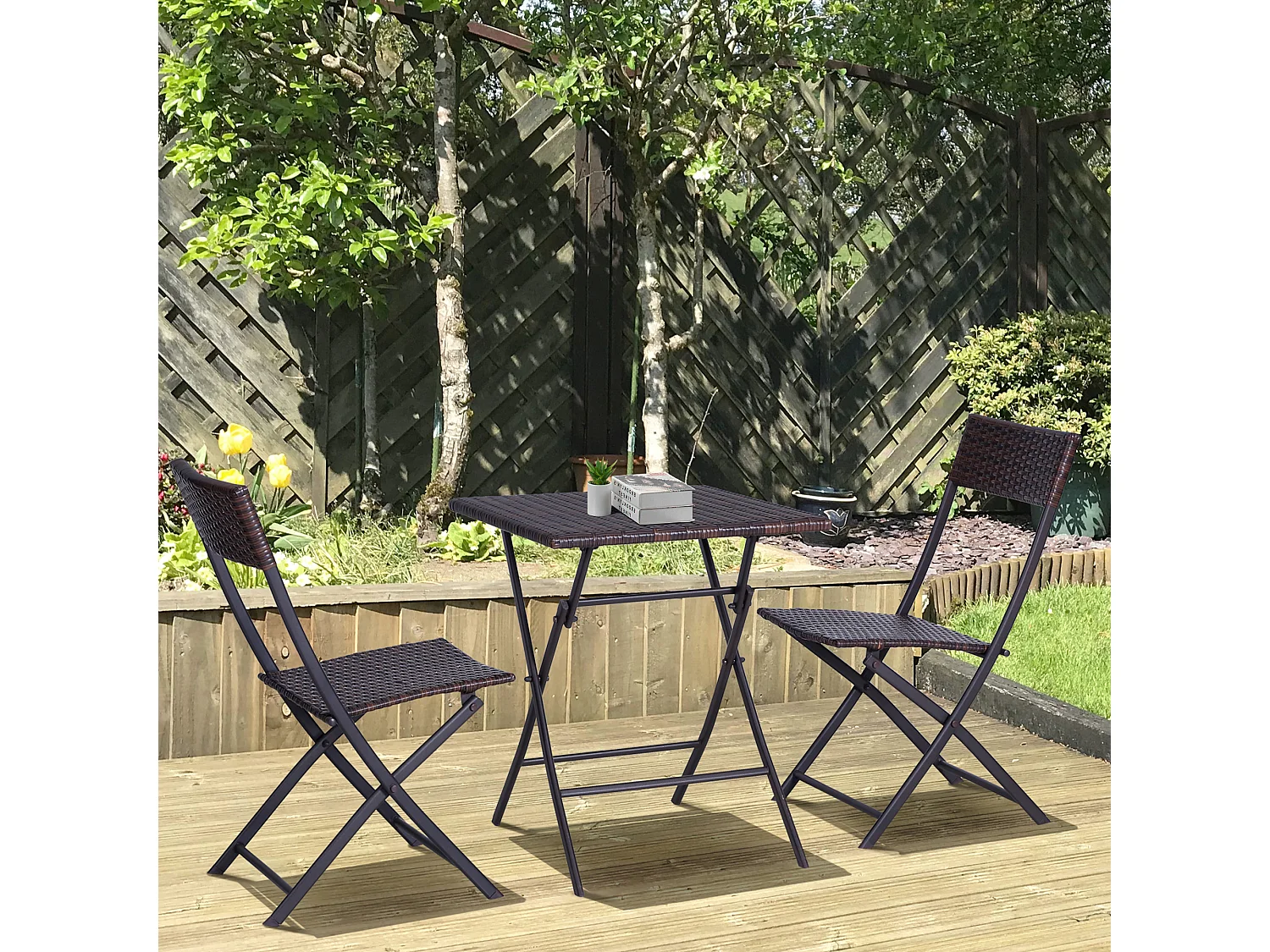 Set tavolino e sedie da giardino pieghevoli in rattan pe marrone