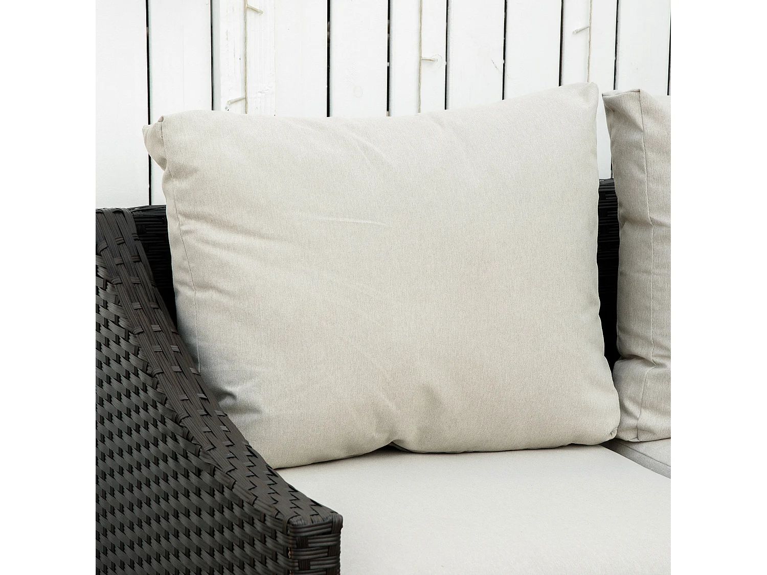 Divano 2 posti da giardino in rattan con cuscini sfoderabili