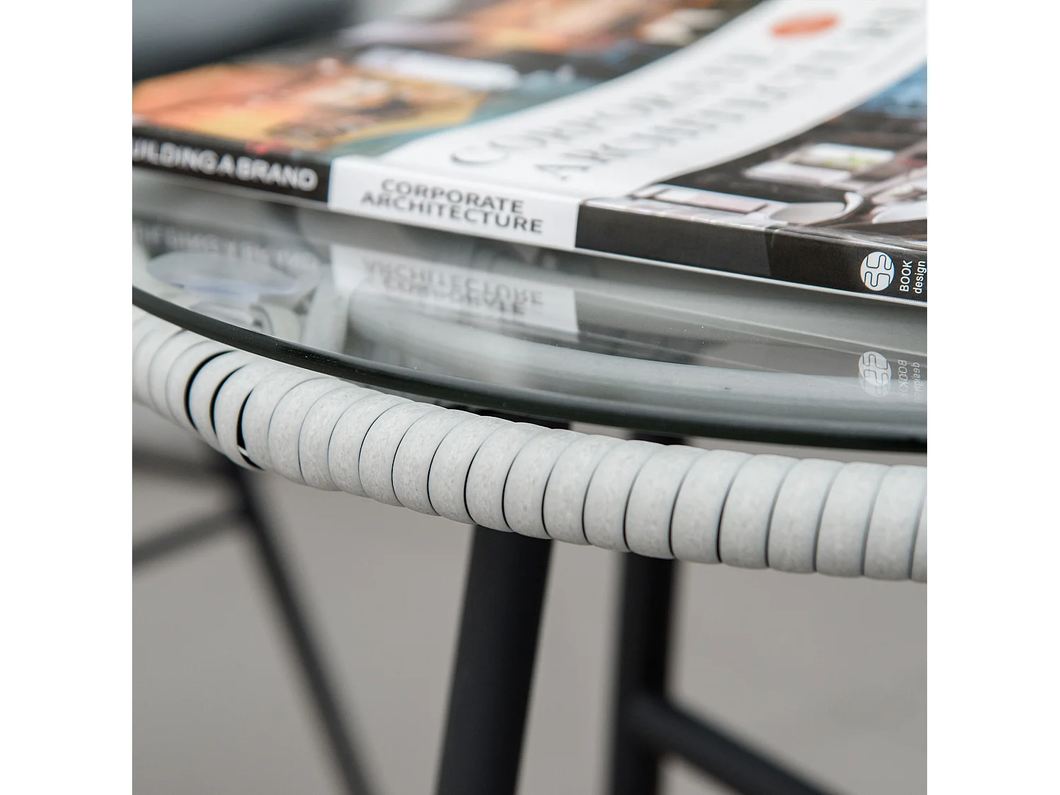 Outstunny set 3 pezzi tavolino da caffè e sedie da giardino grigio