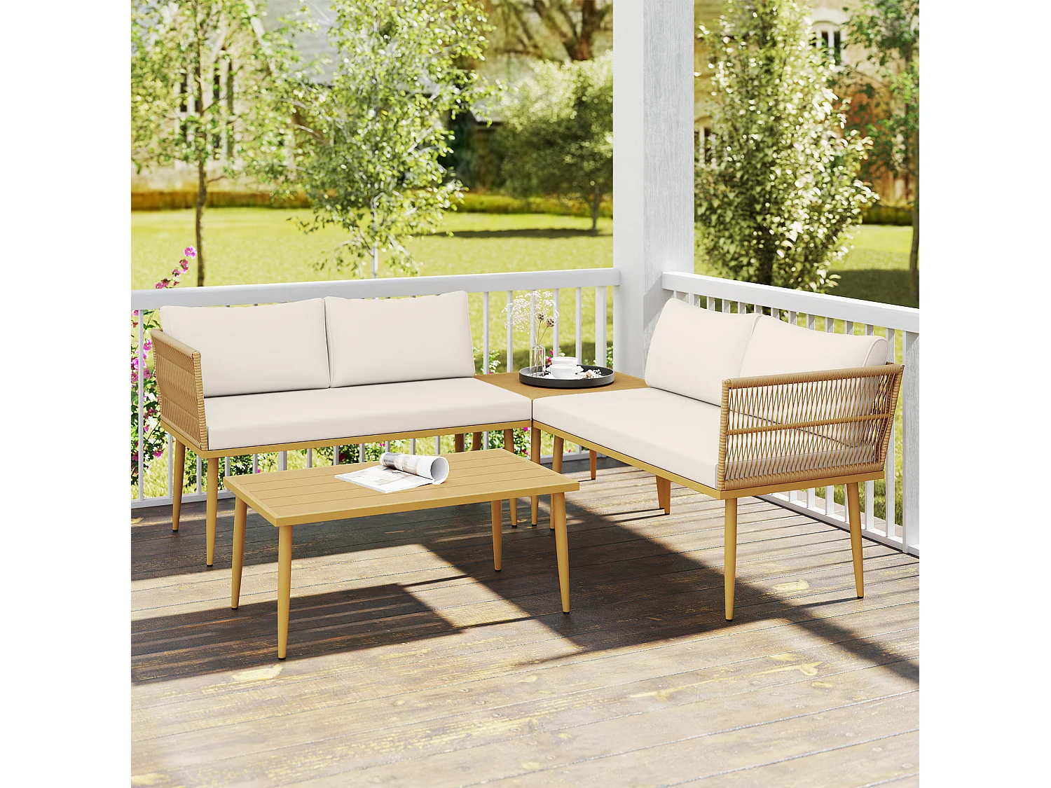 Salotto da esterno con 2 divanetti e 2 tavolini in rattan pe