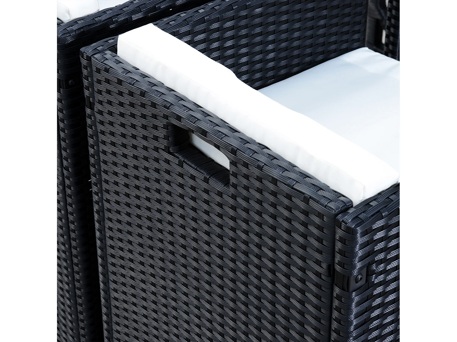 Set mobili da giardino con tavolo e 4 sedie imbottite salvaspazio