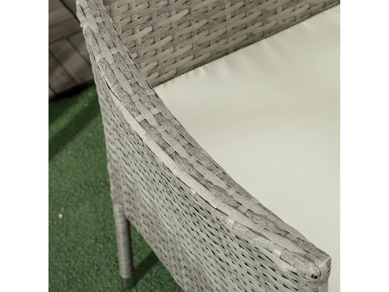 Divanetto per esterni 2 posti con tavolino da caffè centrale