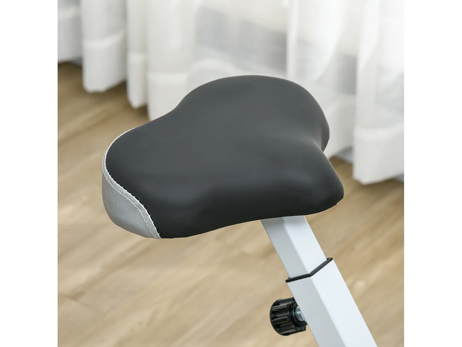 Cyclette magnetica pieghevole a 8 resistenze in acciaio rosso