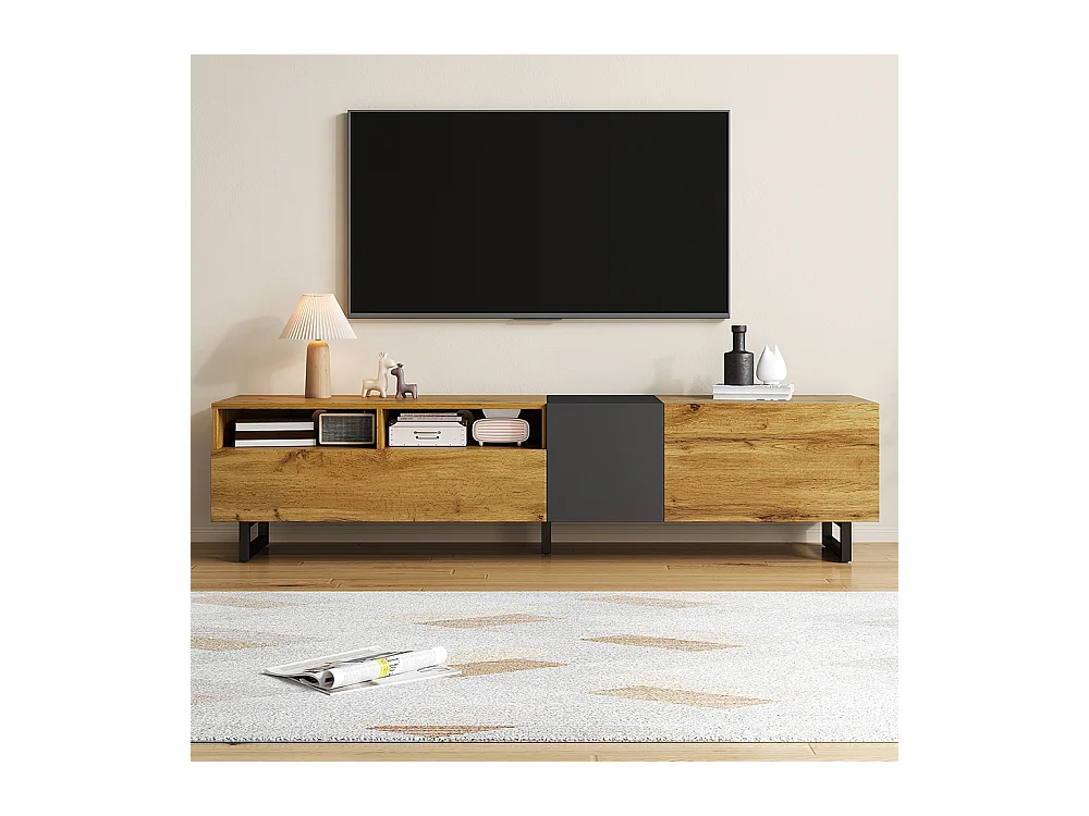 Meuble TV color block design simple couleurs contrastées trois portes deux compartiments pieds métalliques U grain bois rétro