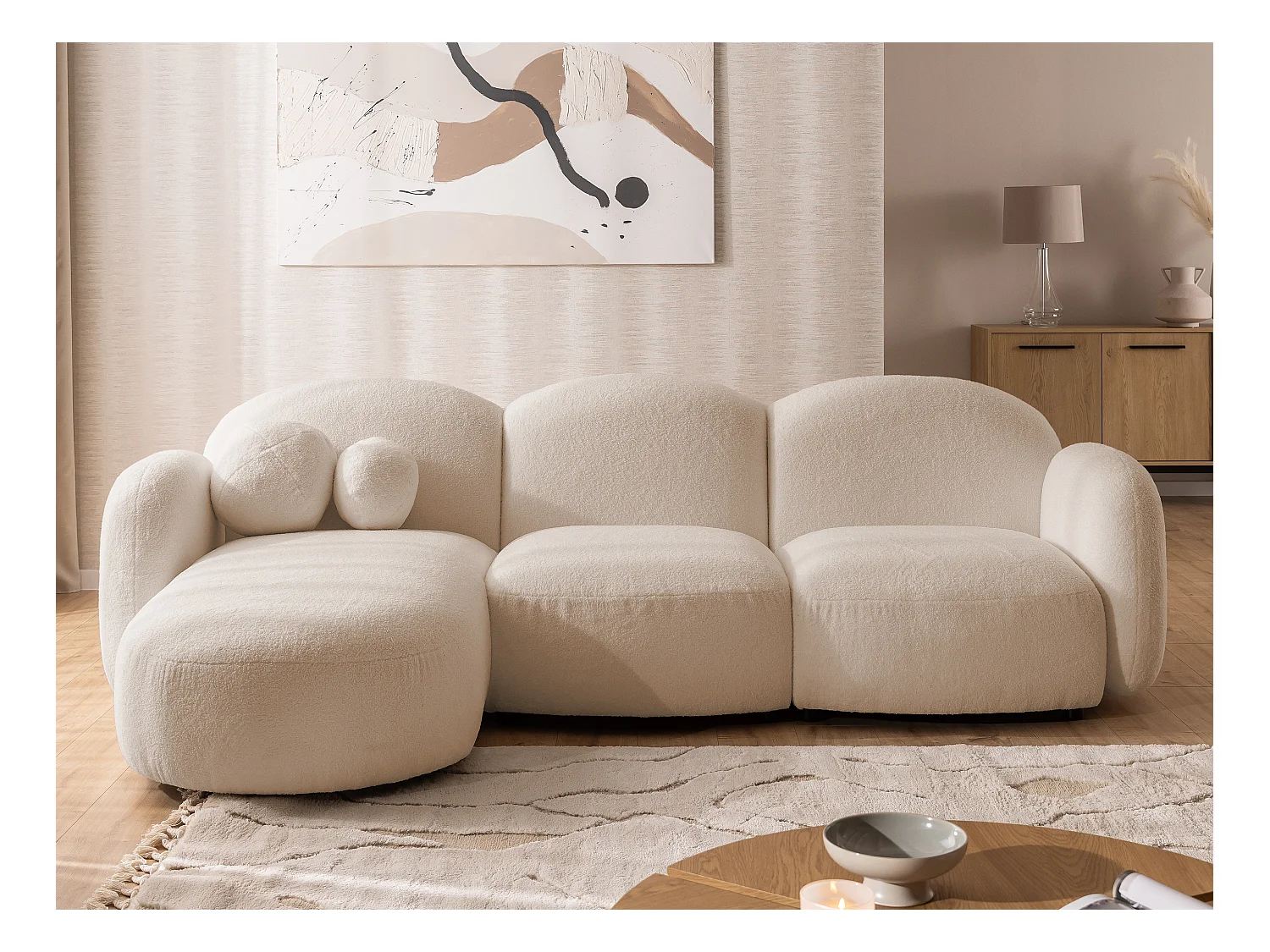 Nuvola - Moderne Ecksofa L-Form aus Hellbeige Bouclé-Stoff mit abgerundetem Design und hohem Sitzkomfort