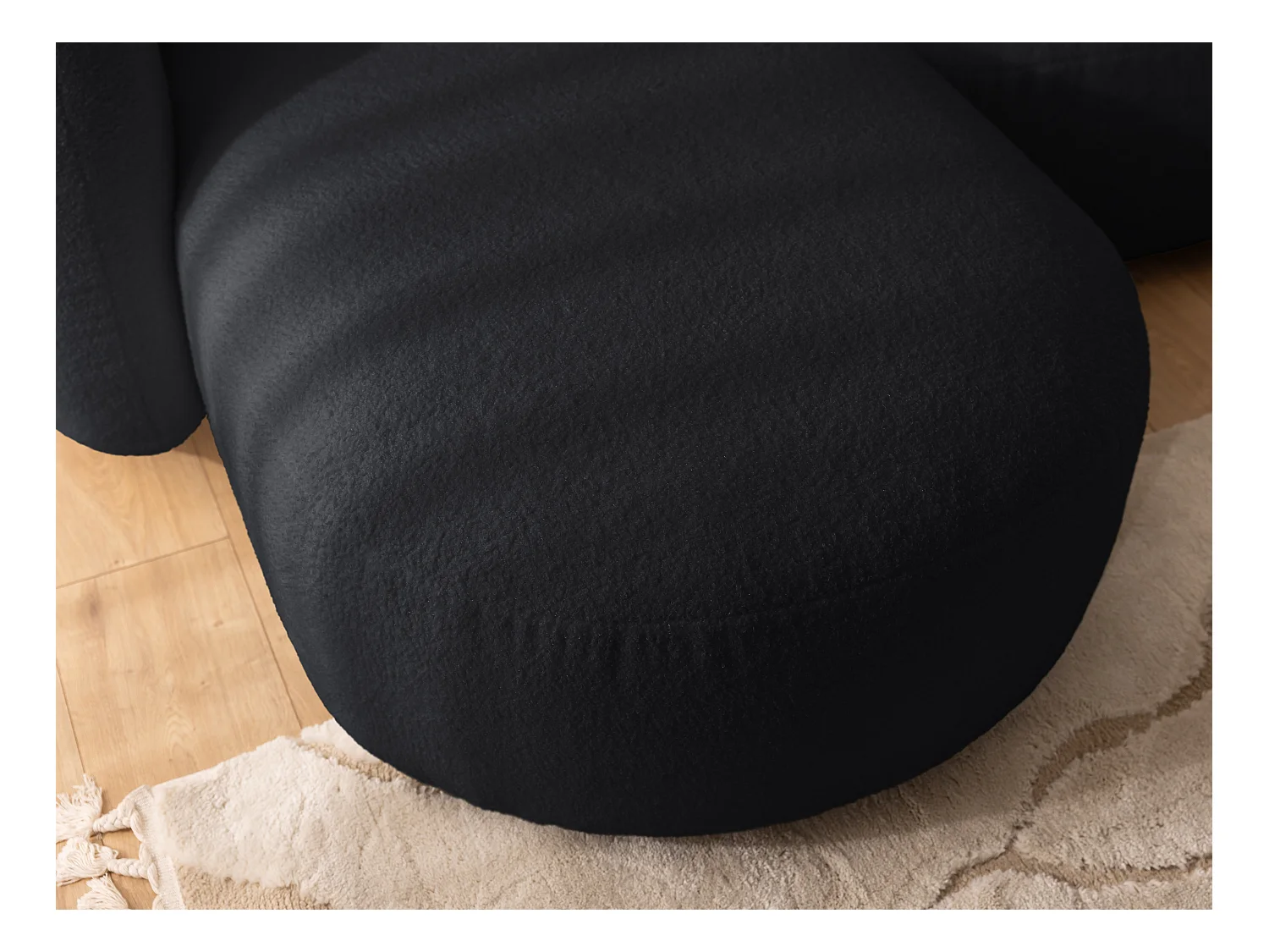 Nuvola - Moderne Ecksofa L-Form aus Schwarz Bouclé-Stoff mit abgerundetem Design und hohem Sitzkomfort