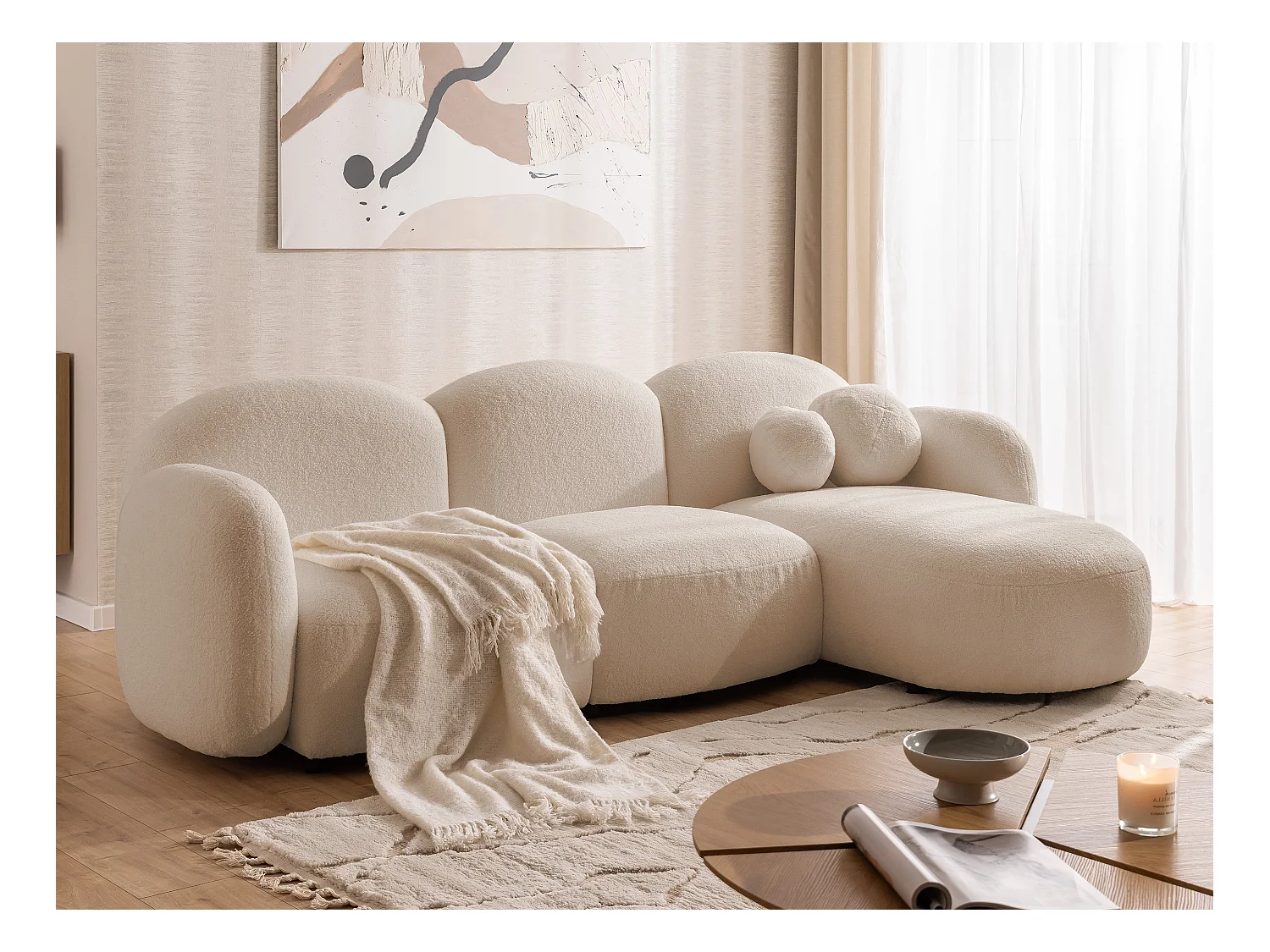 Nuvola - Moderne Ecksofa L-Form aus Hellbeige Bouclé-Stoff mit abgerundetem Design und hohem Sitzkomfort