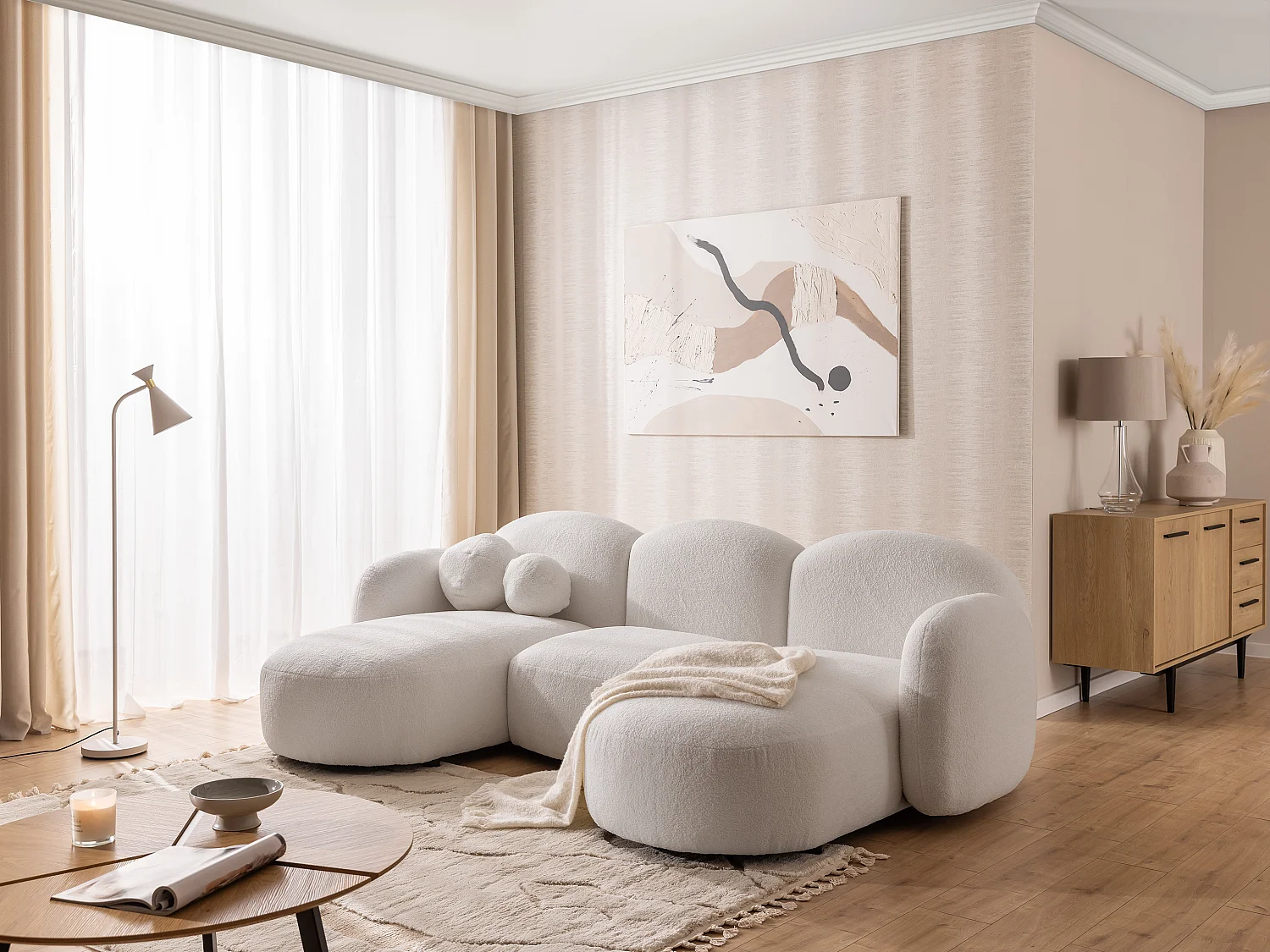 Nuvola - Moderne Wohnlandschaft aus Weiß Bouclé mit abgerundetem Design und hohem Sitzkomfort