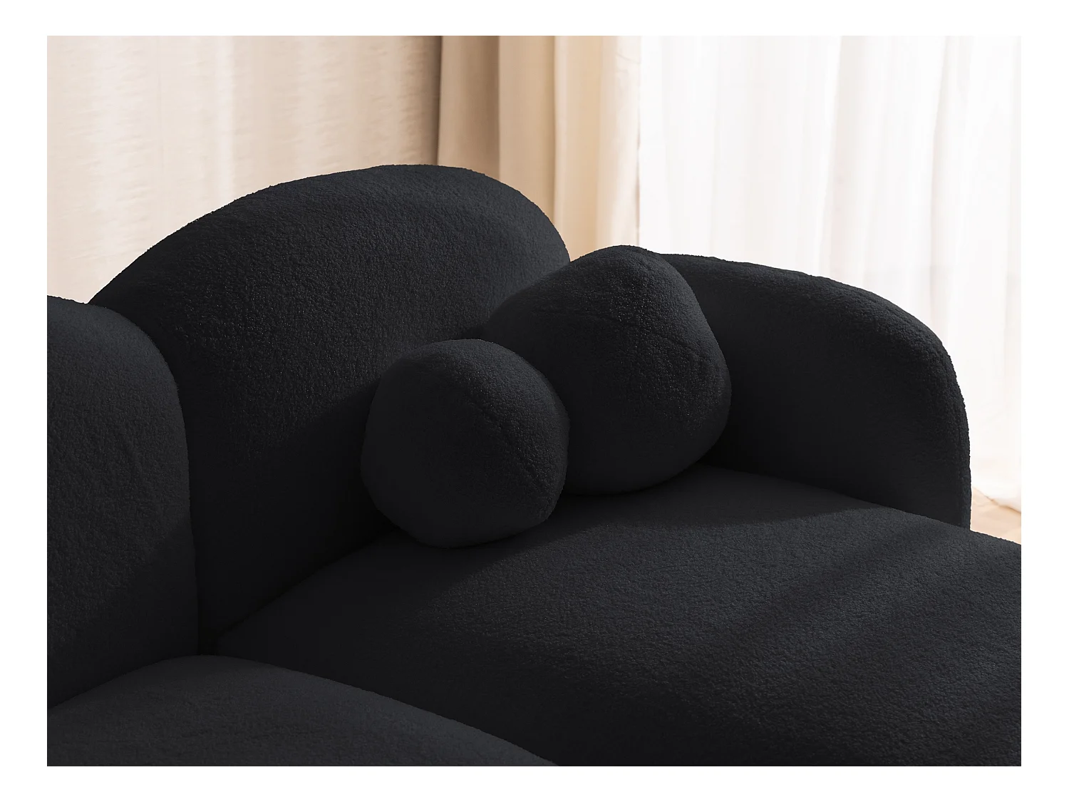Nuvola - Moderne Ecksofa L-Form aus Schwarz Bouclé-Stoff mit abgerundetem Design und hohem Sitzkomfort