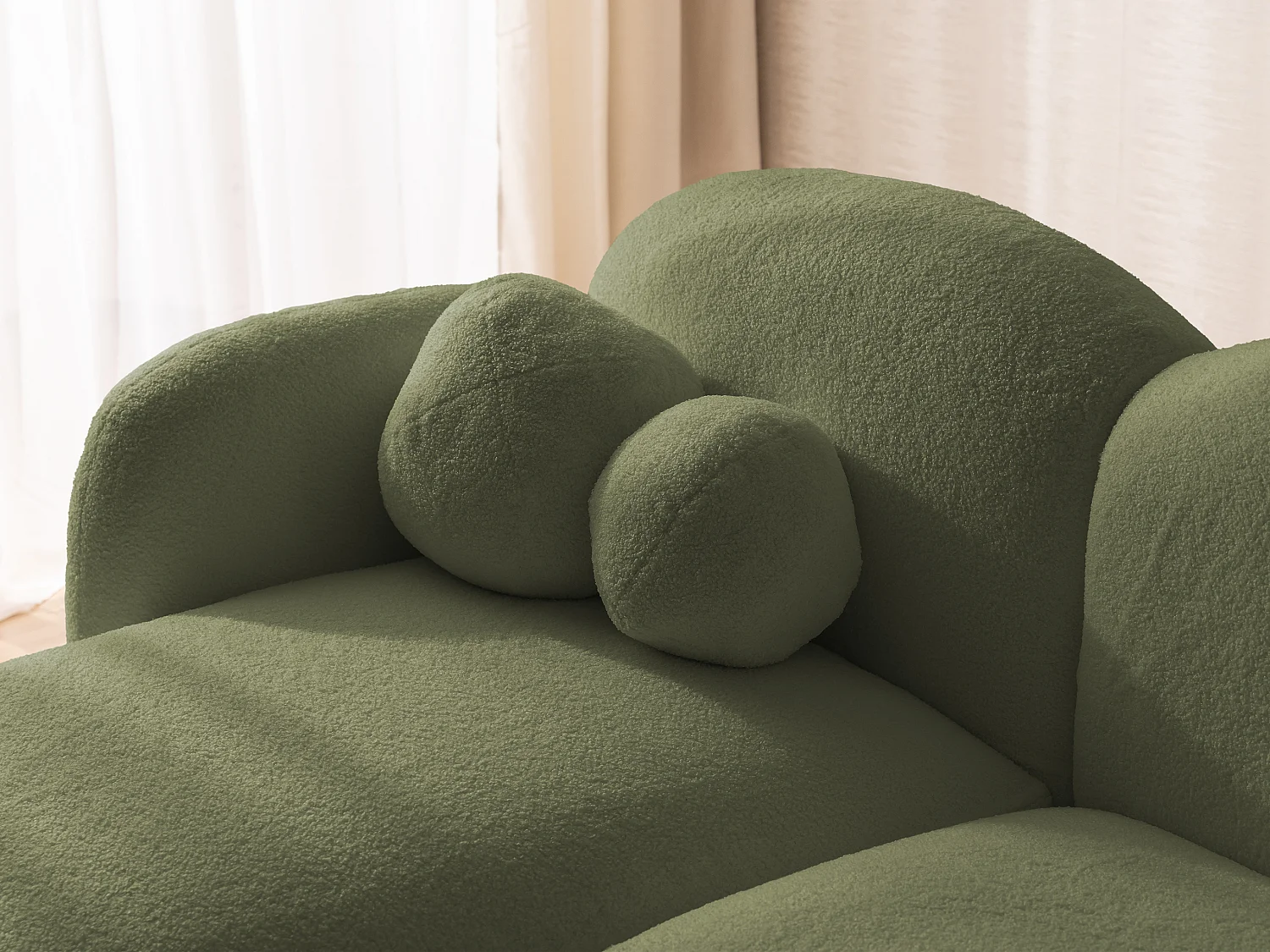 Nuvola - Moderne Ecksofa L-Form aus Grün Bouclé-Stoff mit abgerundetem Design und hohem Sitzkomfort