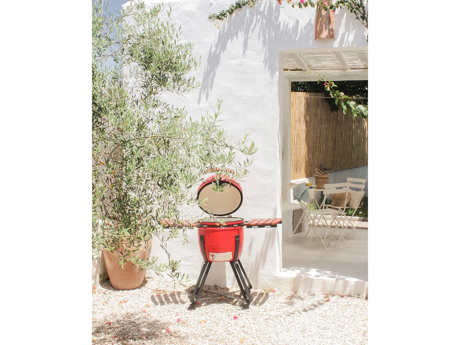 Charcoal BBQ Grill KAMADO Ceramic Red