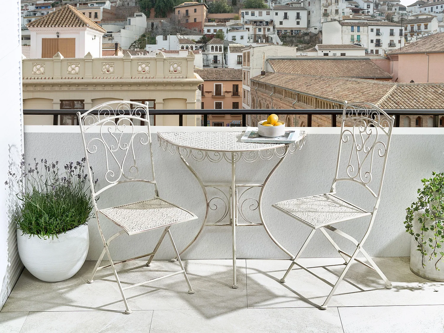 Table bistrot JUINA 80 cm 36 cm Métal Beige clair