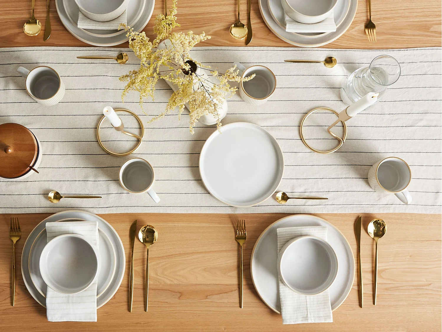 Set de 24 couverts de table SPIKENARD Grès Blanc cassé