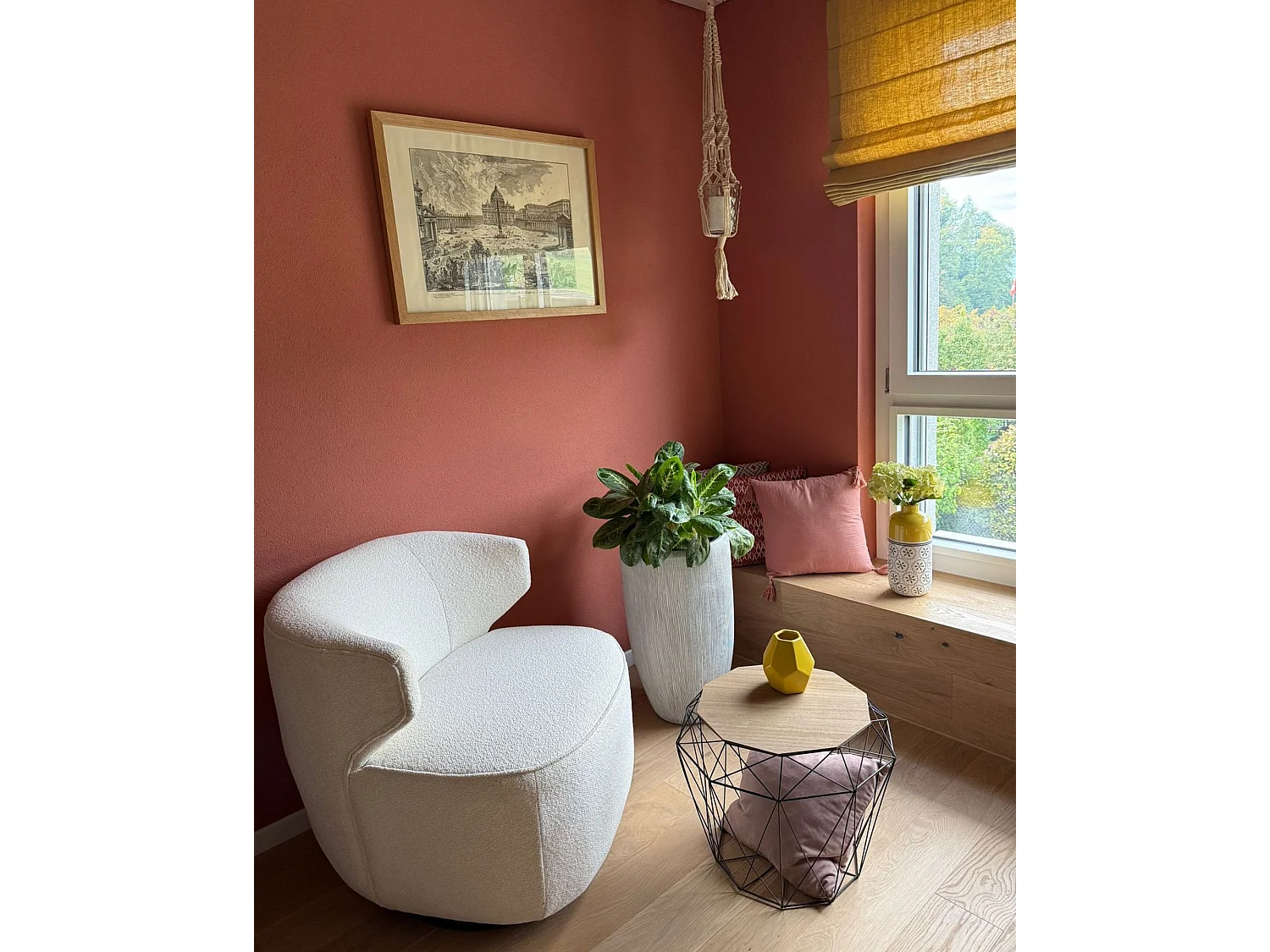 Fauteuil pivotant MOLLEBY Bouclé Blanc cassé