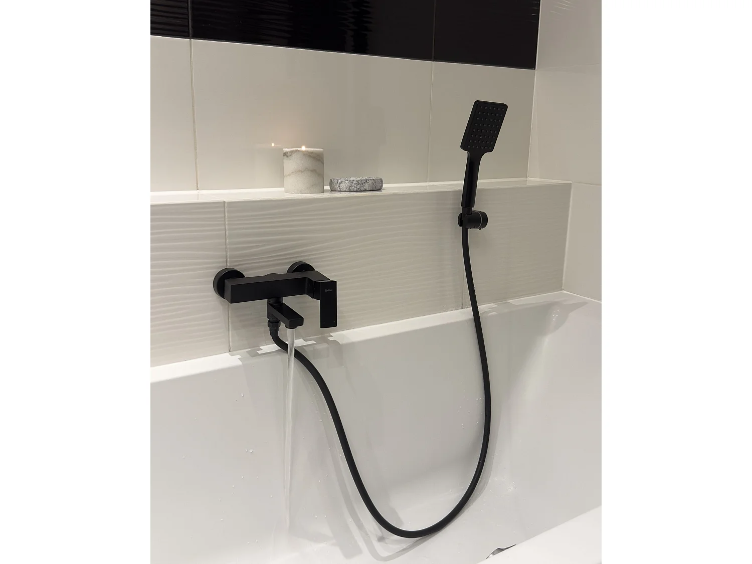 Robinet de douche mural BALNEARIO Noir