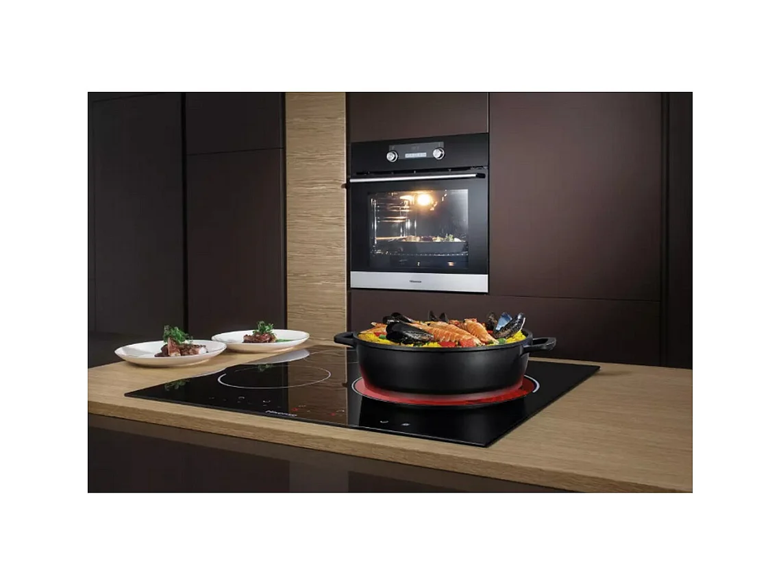 Hisense Table de cuisson vitrocéramique 60cm 3 feux 5700w noir - E6332BSCE