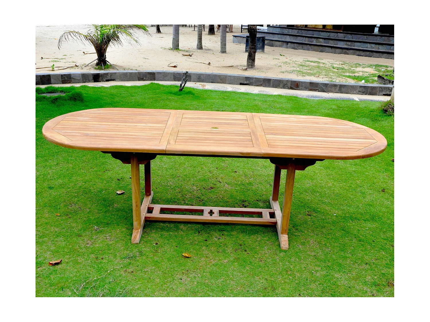 Table ovale + 10 chaises KAJANG