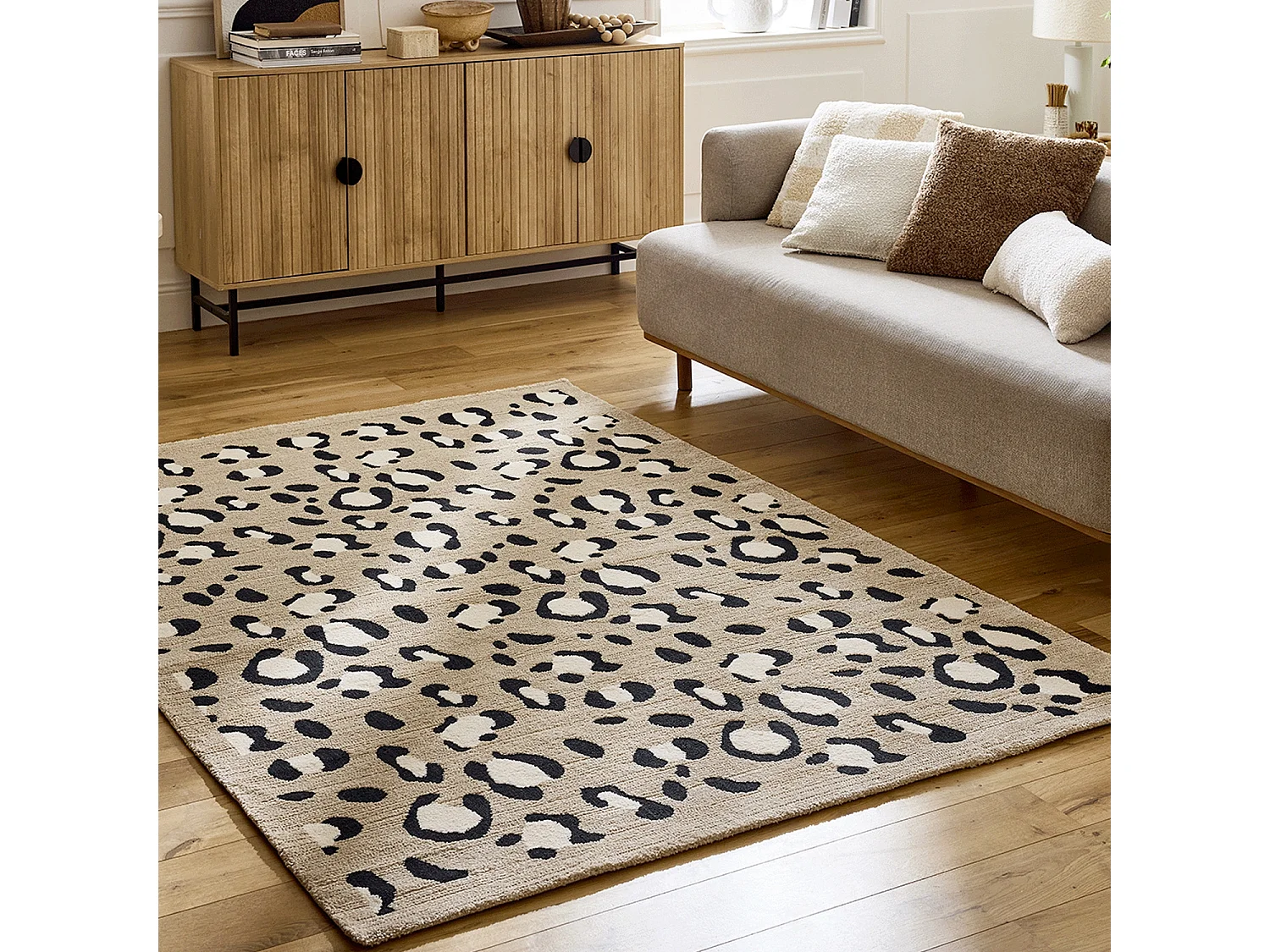 Tapis intérieur motif léopard beige 200 x 290 cm - Jack