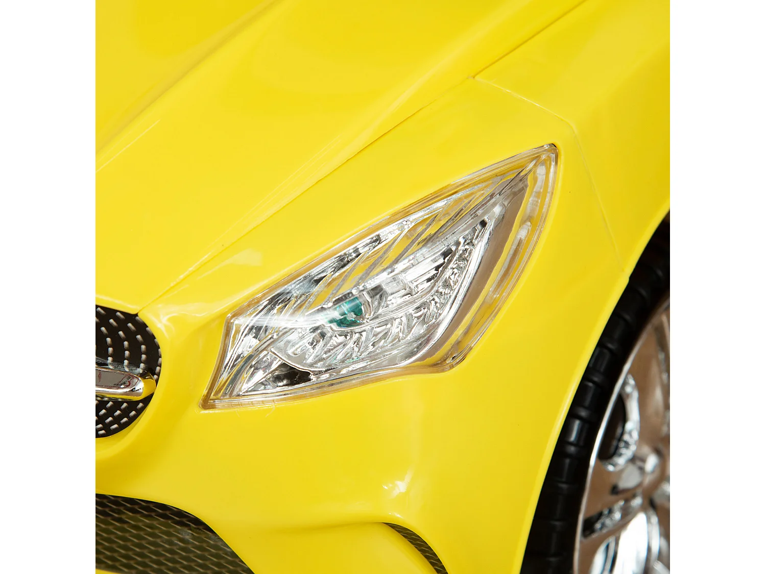 Macchina giocattolo per bambini cavalcabile con volante e fari