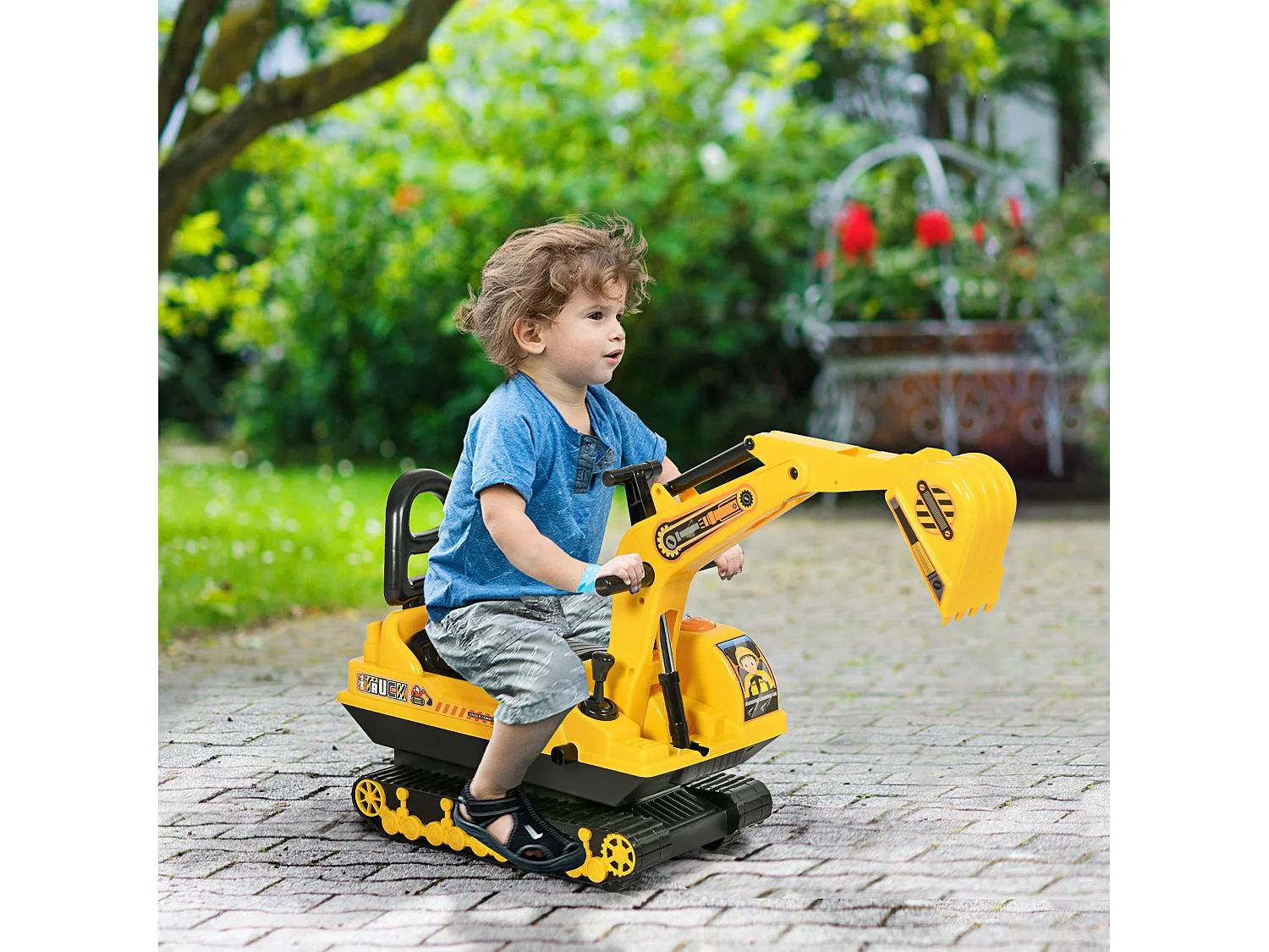 Ruspa giocattolo per bambini con schienale e braccio mobile
