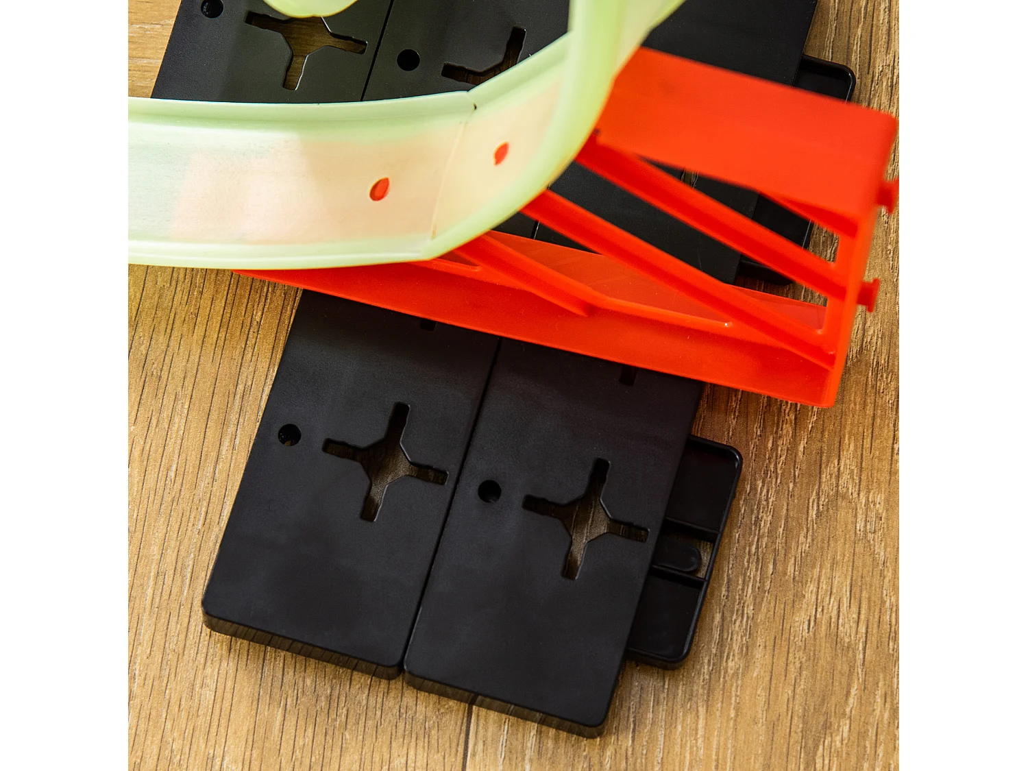 Pista macchinine per bambini 3-6 anni con effetti luminosi