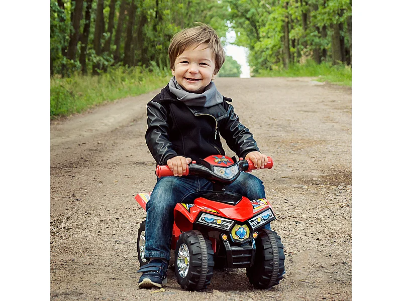 Quad per bambini con clacson musica e luci rosso
