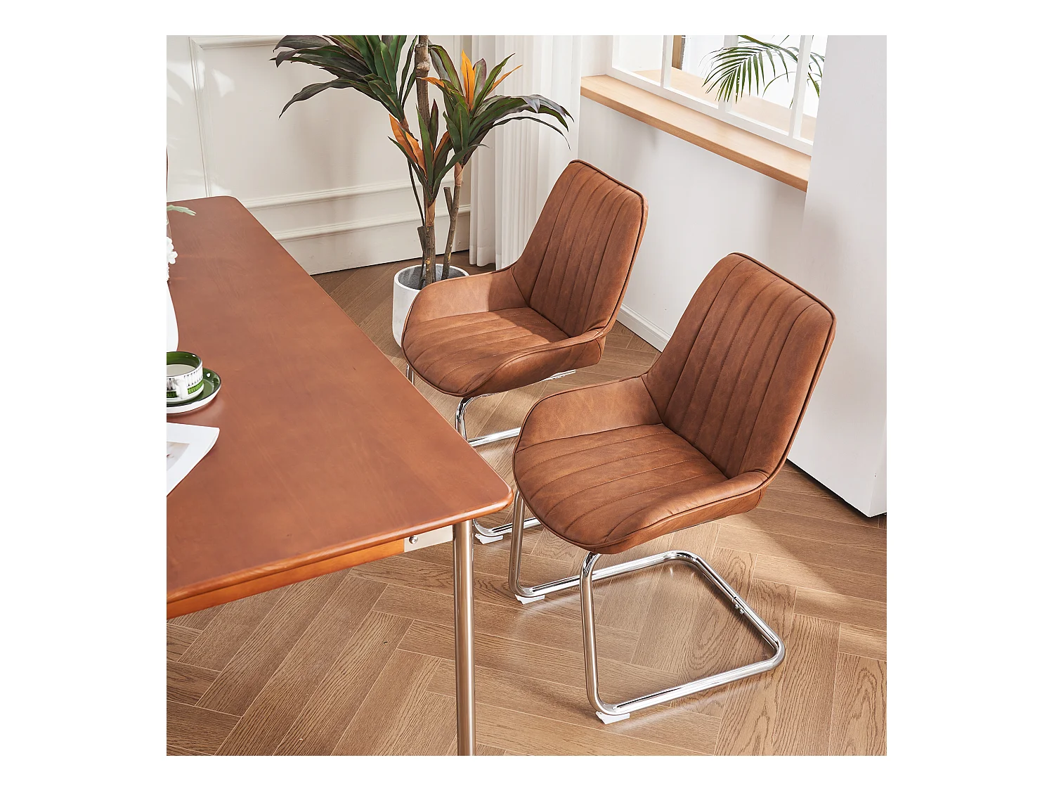 Lot de 2 chaises de salle à manger avec dossier rembourré et pieds en métal argenté - PU marron