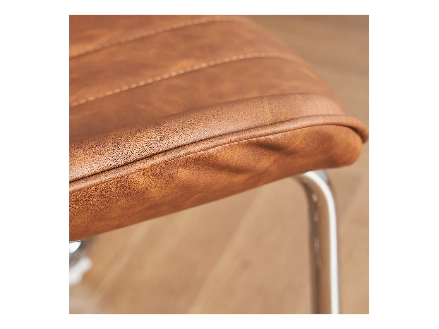 Lot de 2 chaises de salle à manger avec dossier rembourré et pieds en métal argenté - PU marron