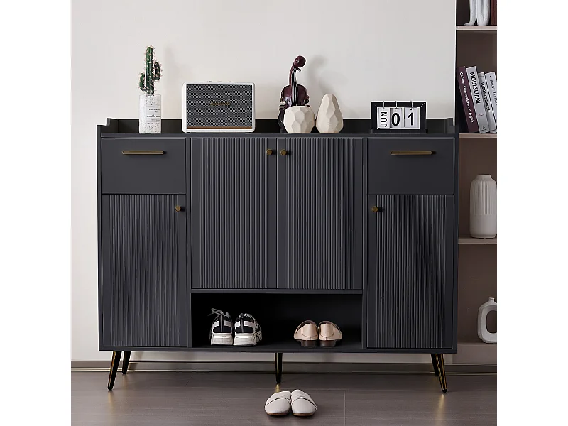 Meuble à chaussures noir avec 2 tiroirs de rangement et 4 portes, poignées et pieds dorés