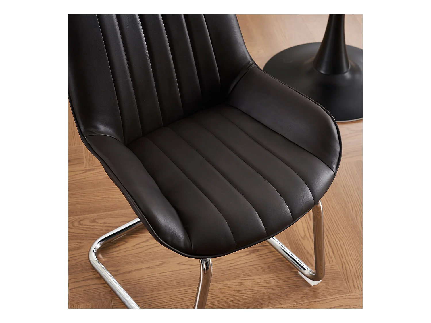 Lot de 2 chaises de salle à manger avec dossier rembourré et pieds en métal argenté - PU noir