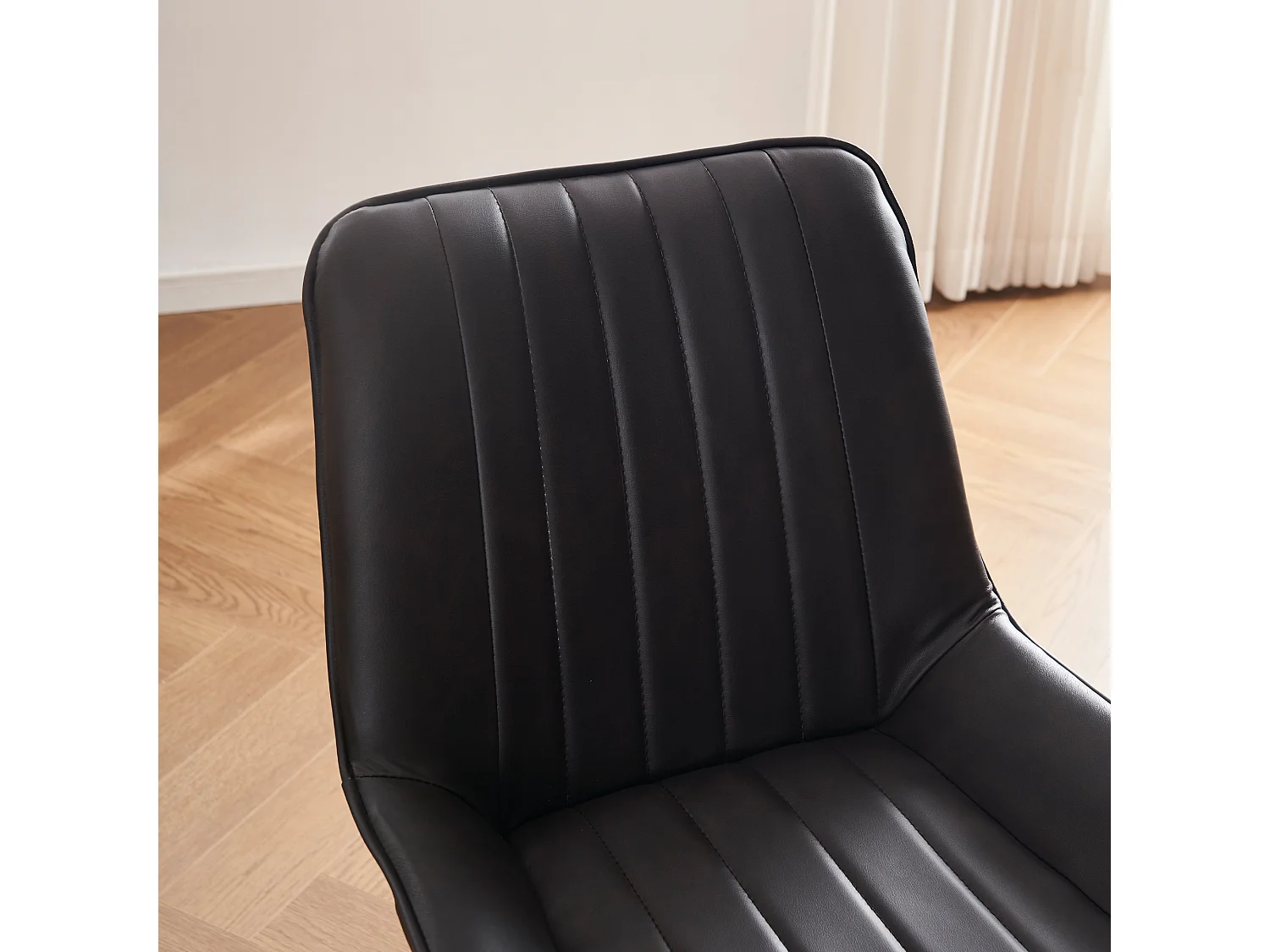 Lot de 2 chaises de salle à manger avec dossier rembourré et pieds en métal argenté - PU noir