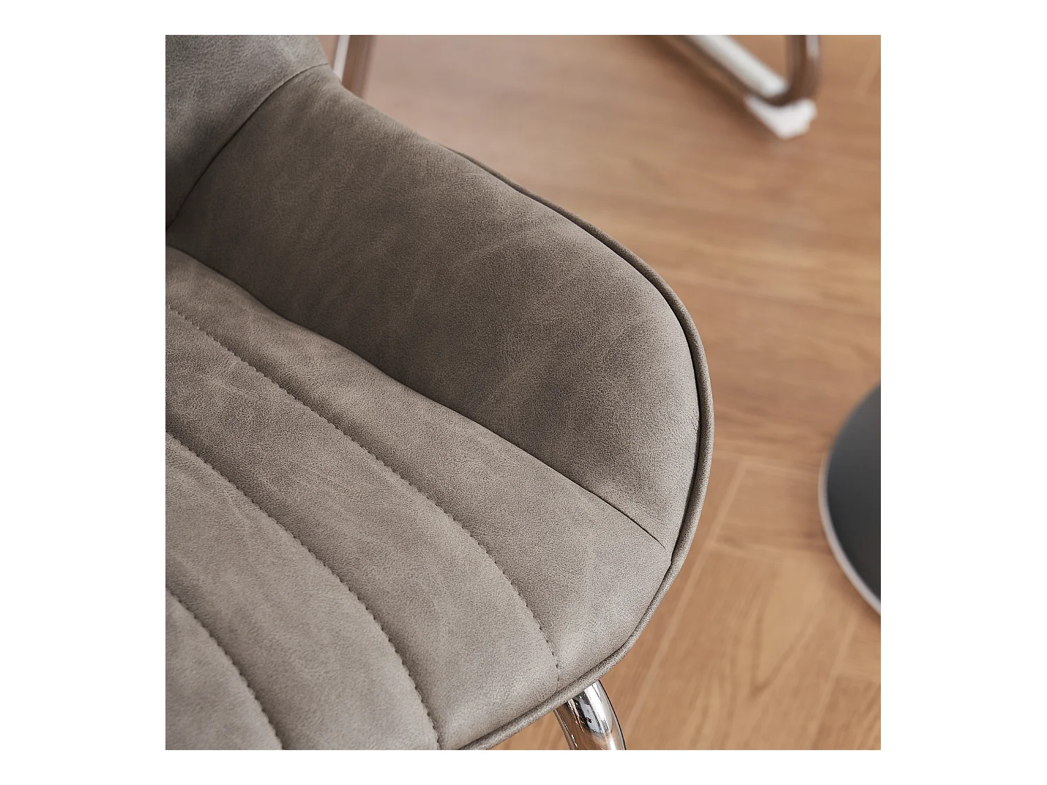 Lot de 2 chaises de salle à manger avec dossier rembourré et pieds en métal argenté - PU gris