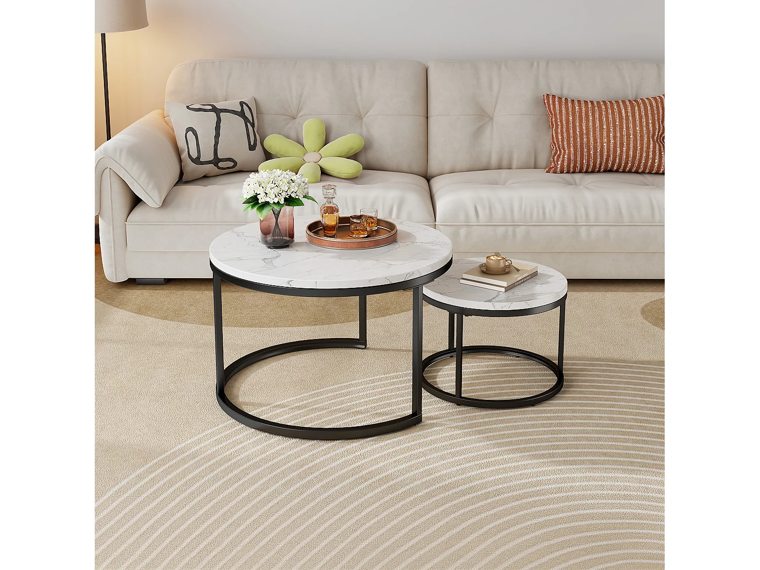 Lot de 2 tables basses gigognes rondes avec plateaux effet marbre blanc et structure en métal noir