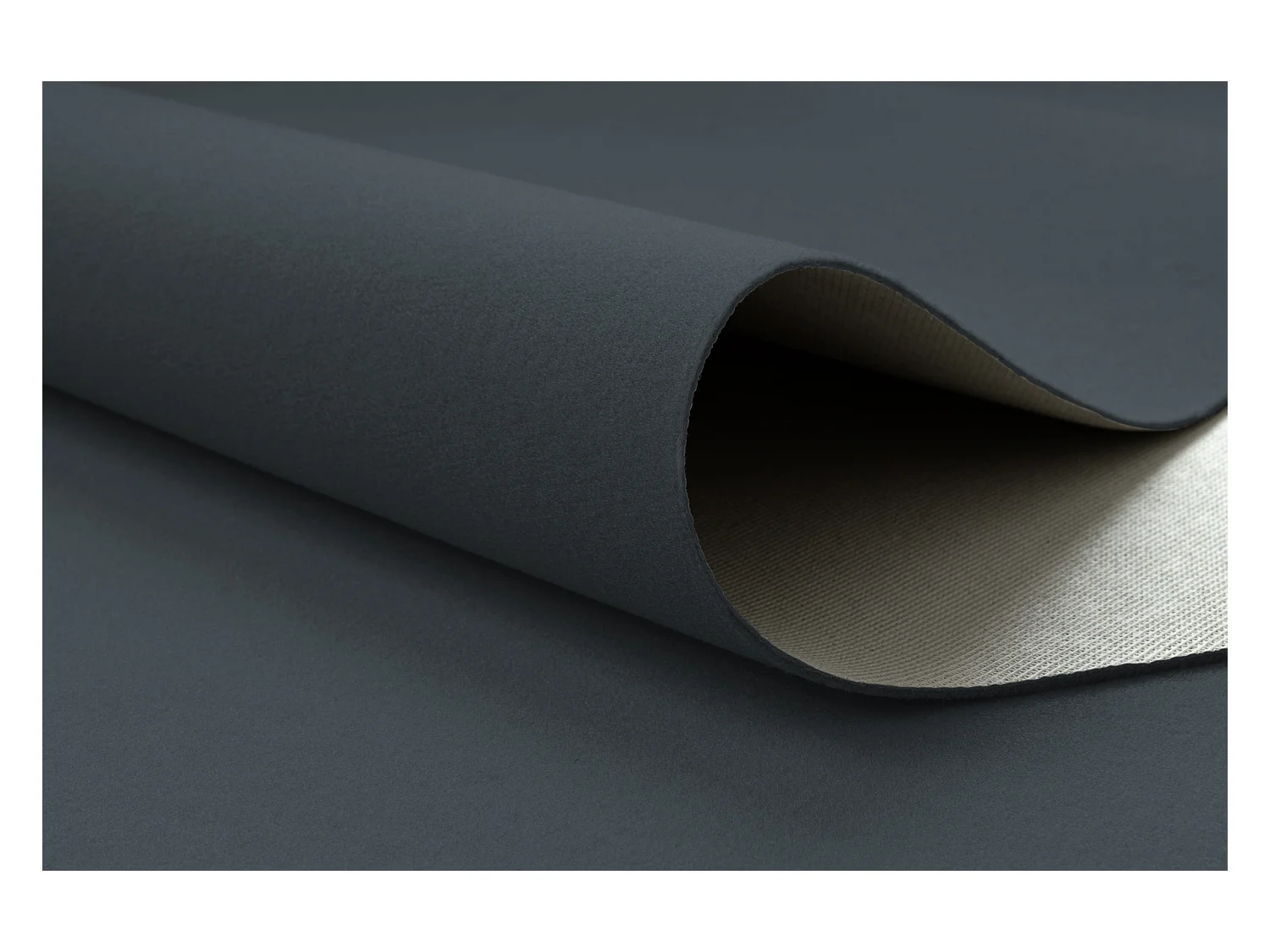 Tapijt met rubber bekleed RUMBA 1720 éénkleurig grafiet 100x200 cm